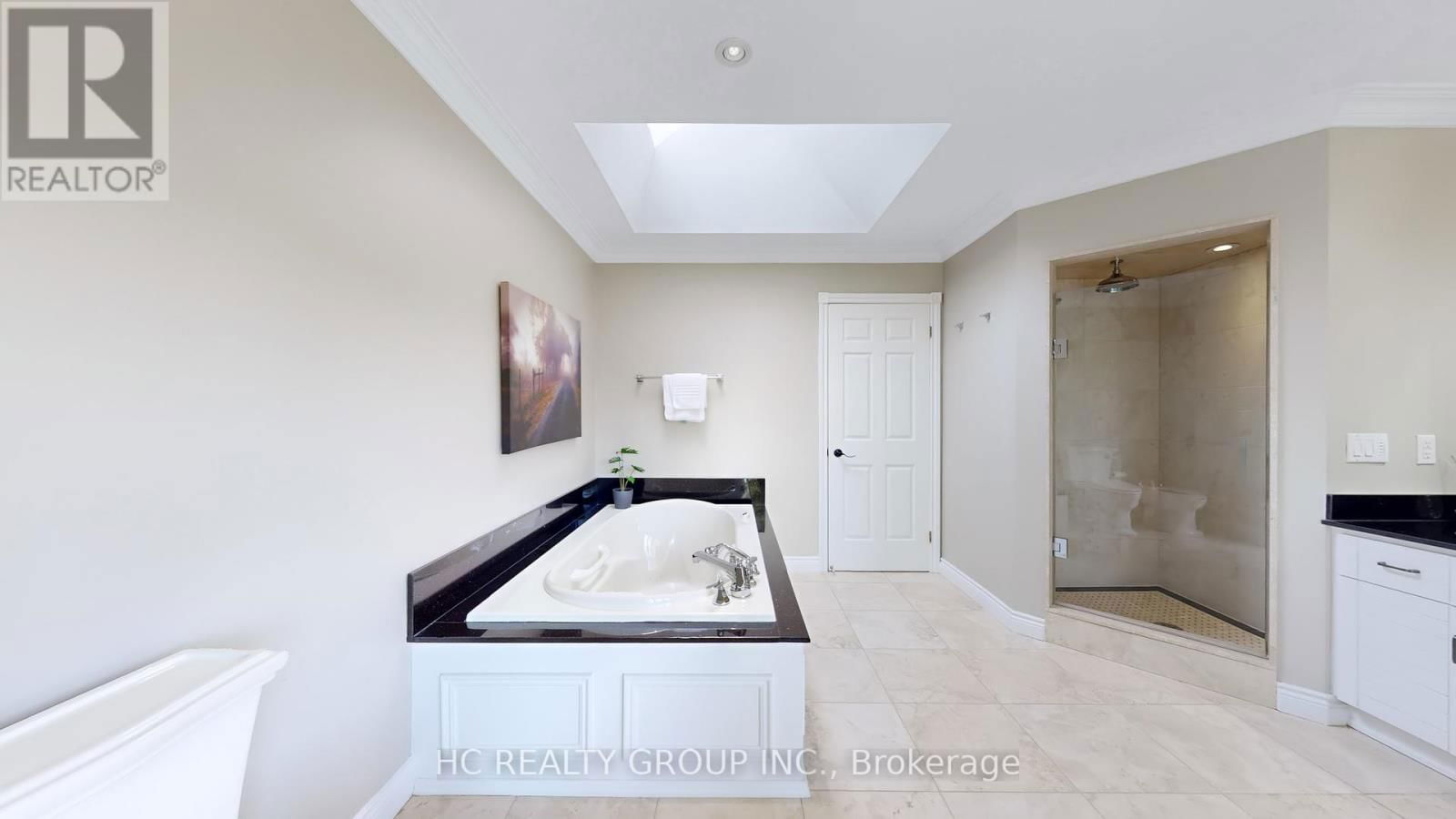 2 GLENRIDGE DRIVE Image 25