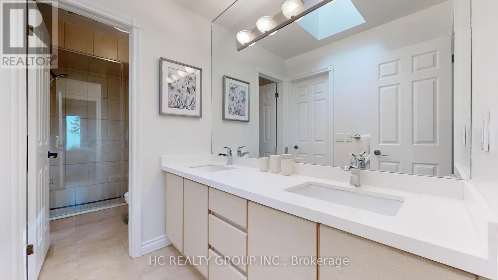 2 GLENRIDGE DRIVE Image 30