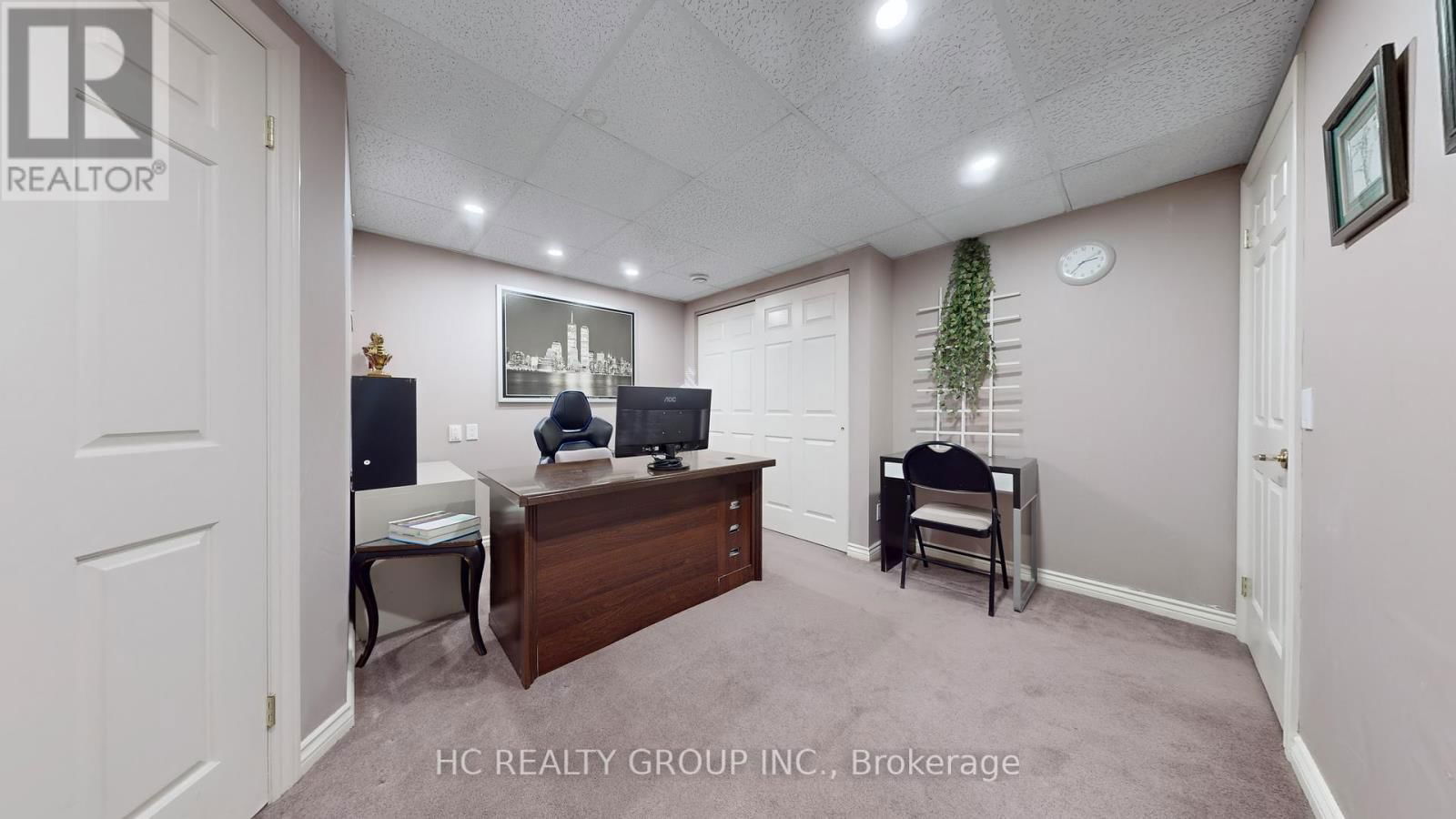 2 GLENRIDGE DRIVE Image 37