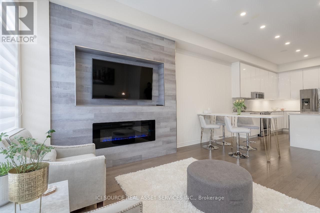 131 LEBOVIC CAMPUS DRIVE Image 18