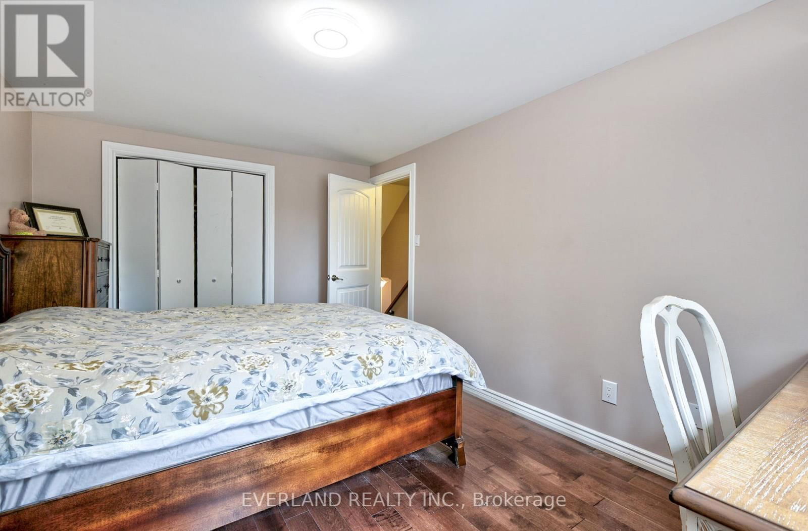 35 RAVENGLOSS DRIVE Image 10