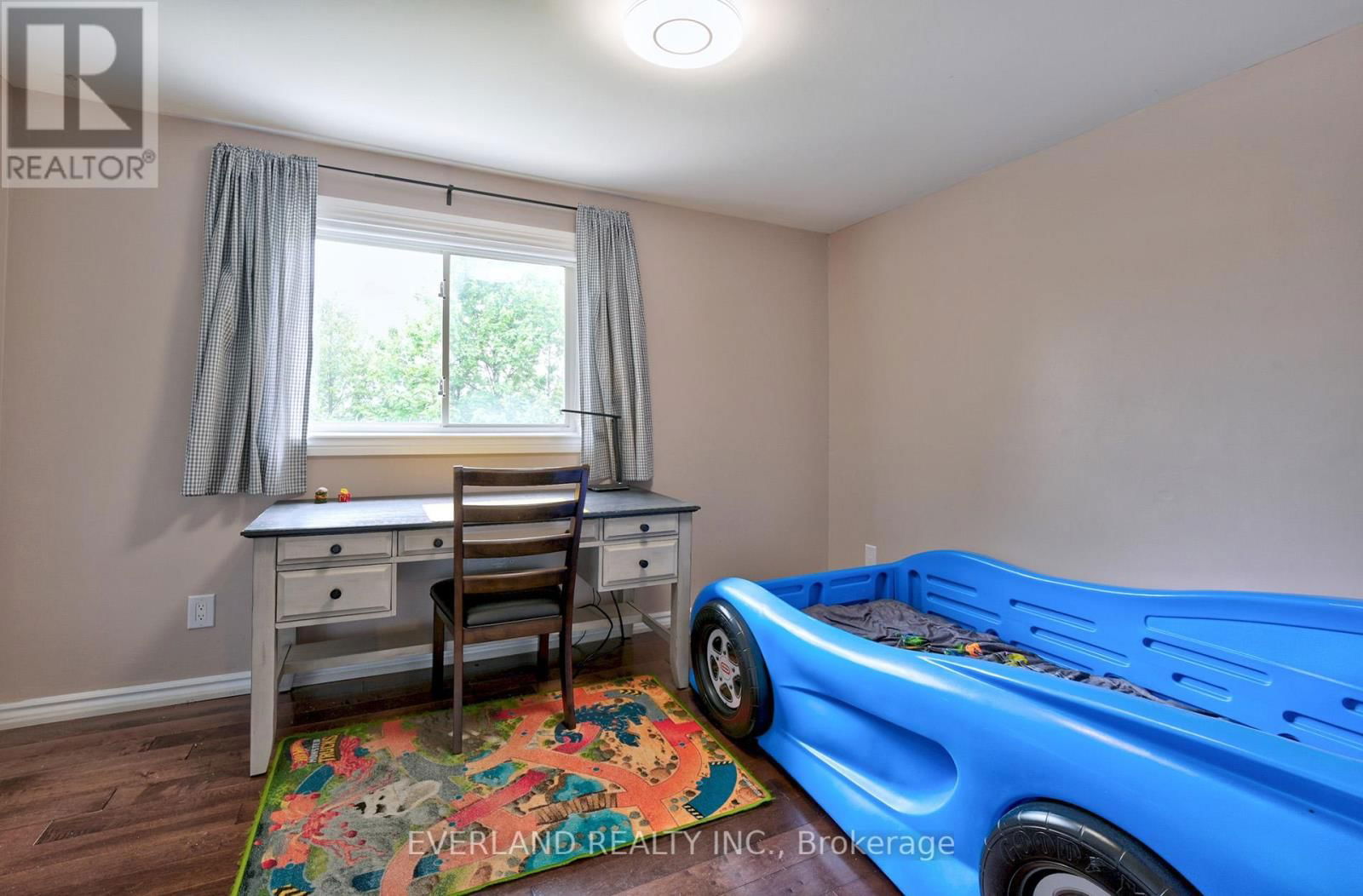 35 RAVENGLOSS DRIVE Image 11