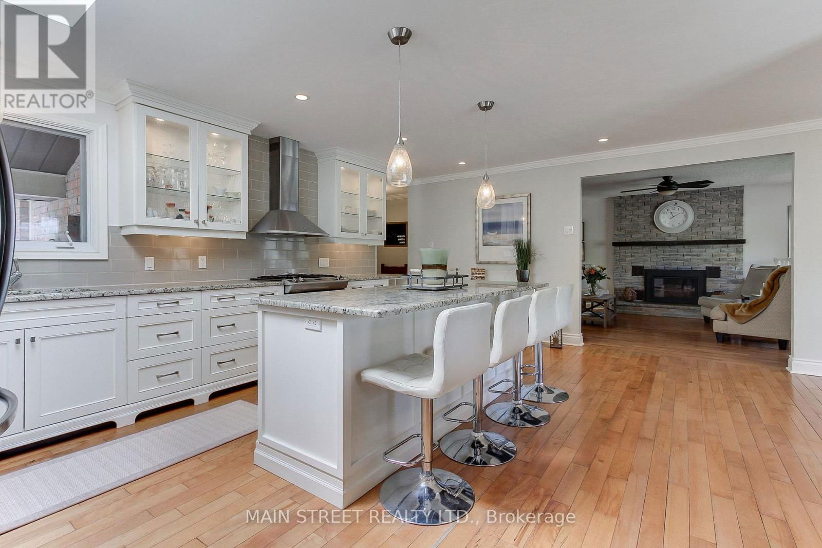 3839 FRONT STREET Image 14