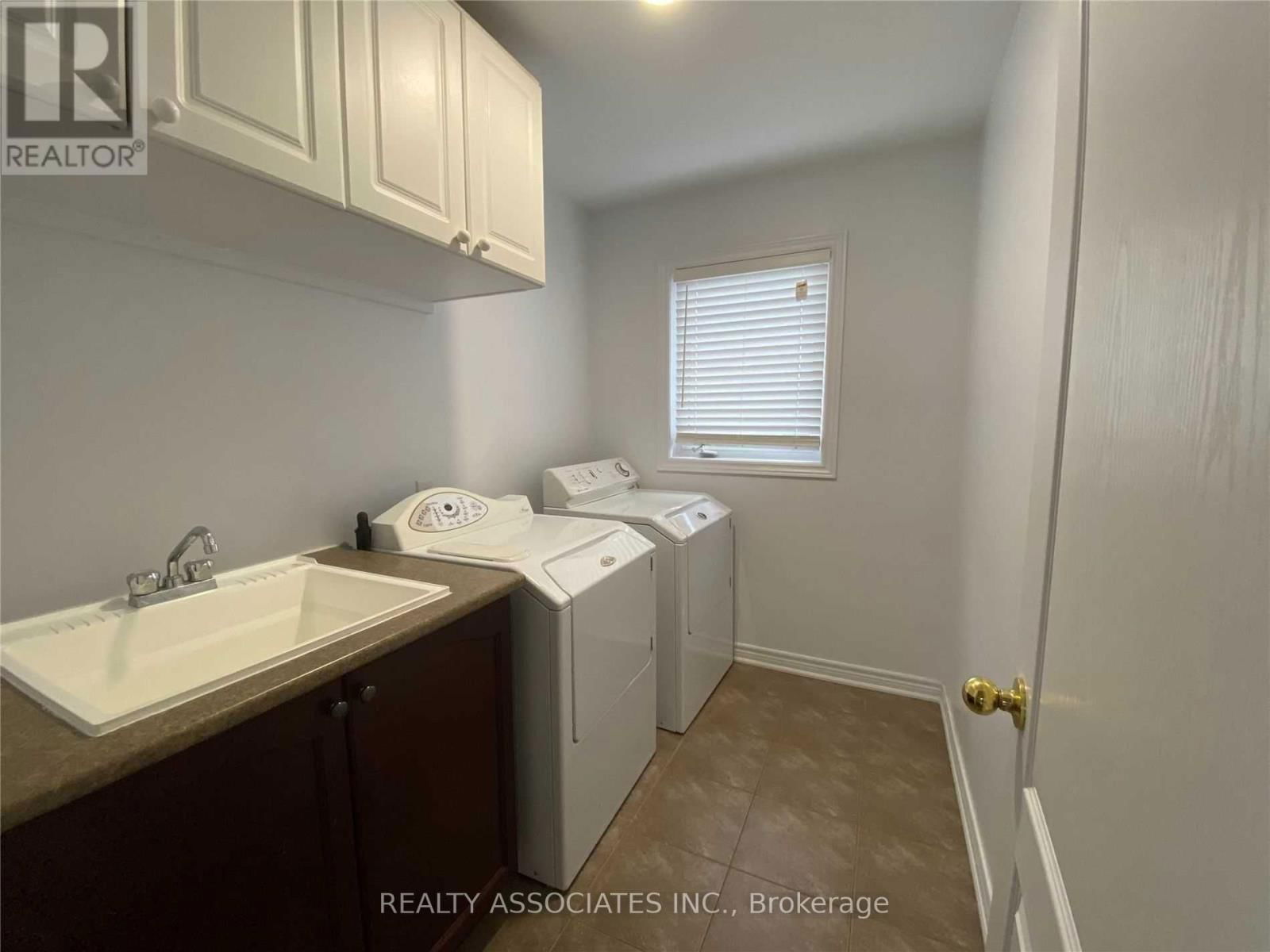 120 SPRING FARM ROAD Image 6