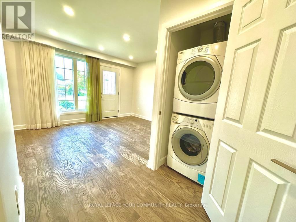 19 HURON COURT Image 2