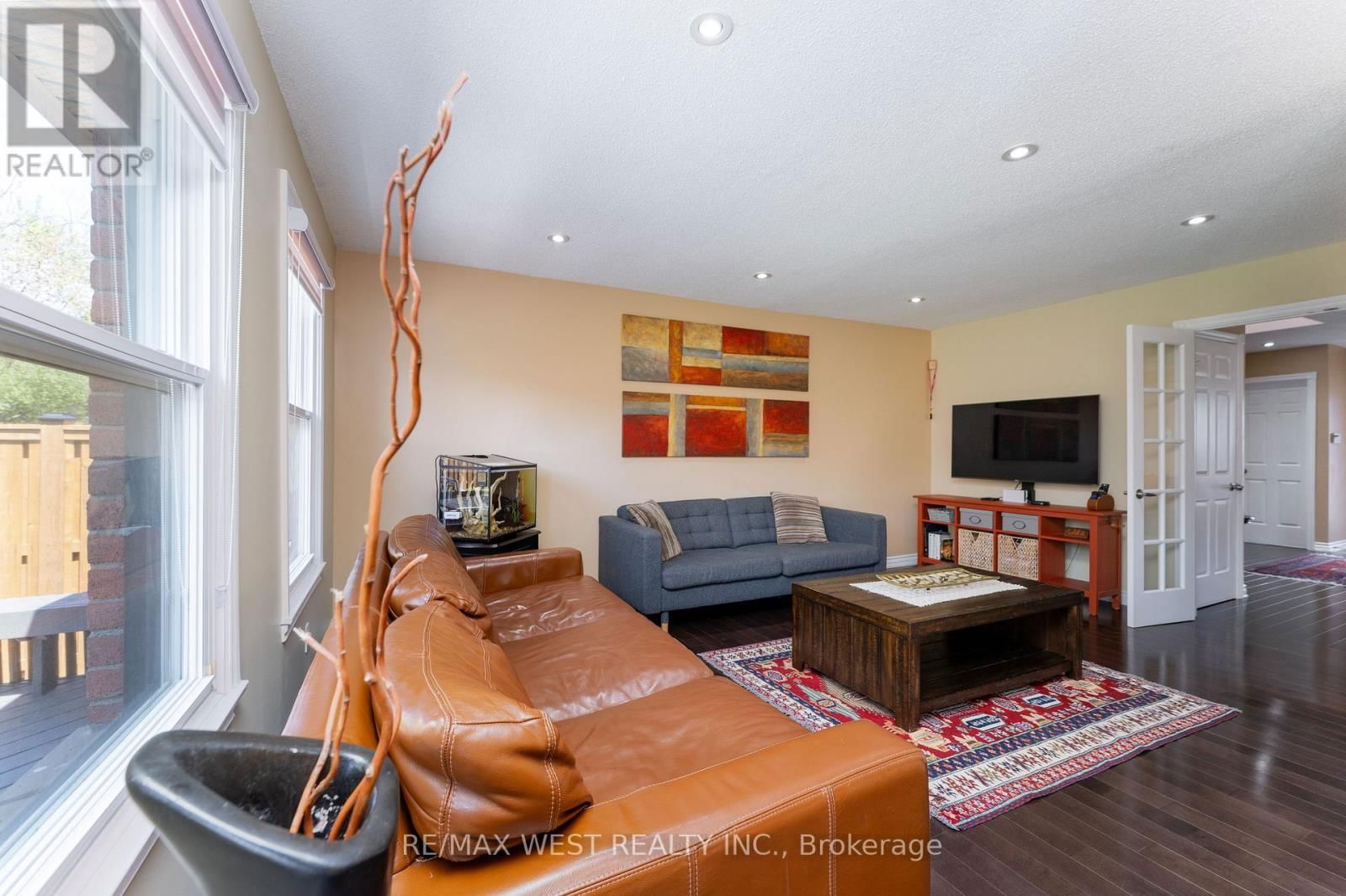 226 AUSTIN DRIVE Image 15