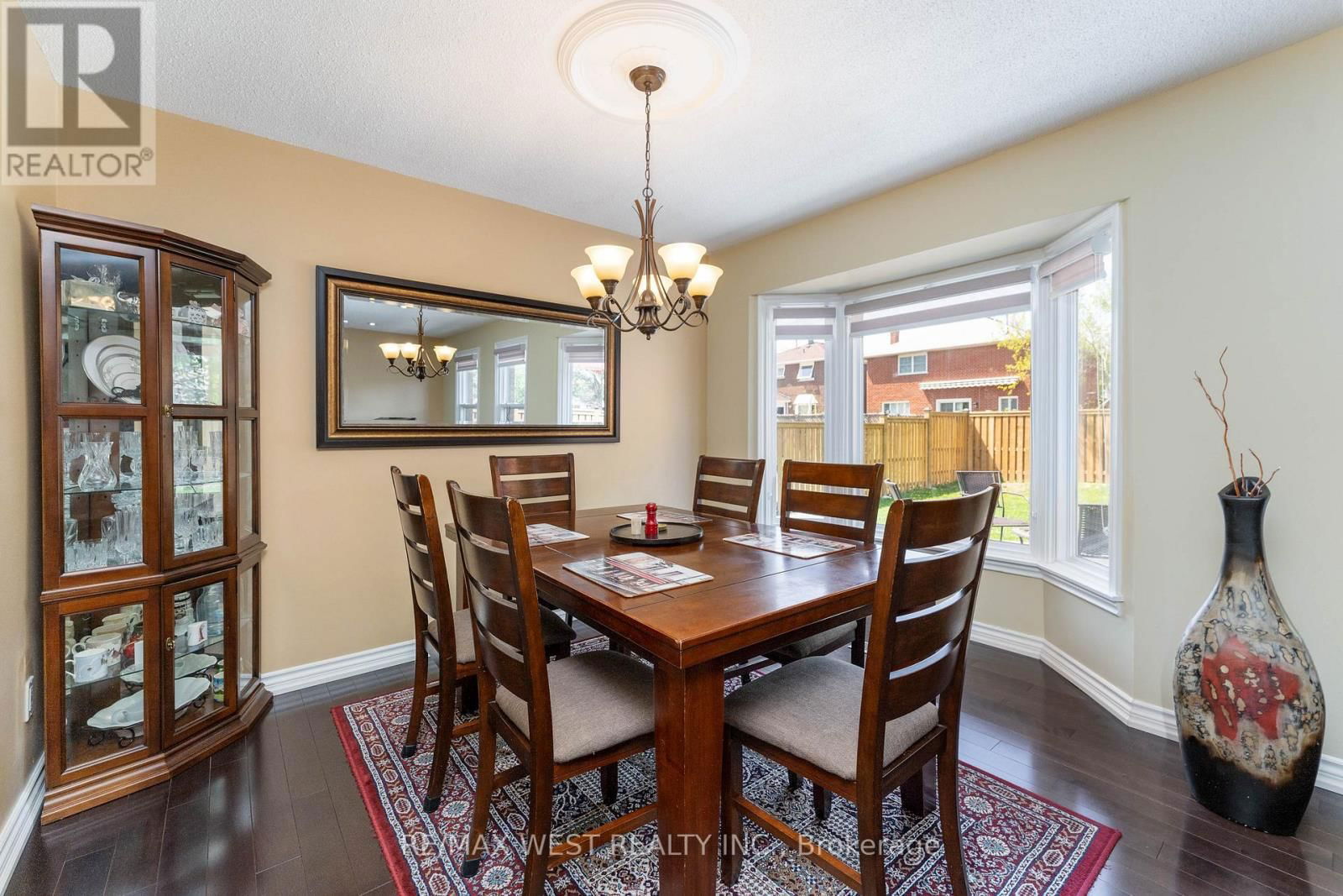 226 AUSTIN DRIVE Image 16