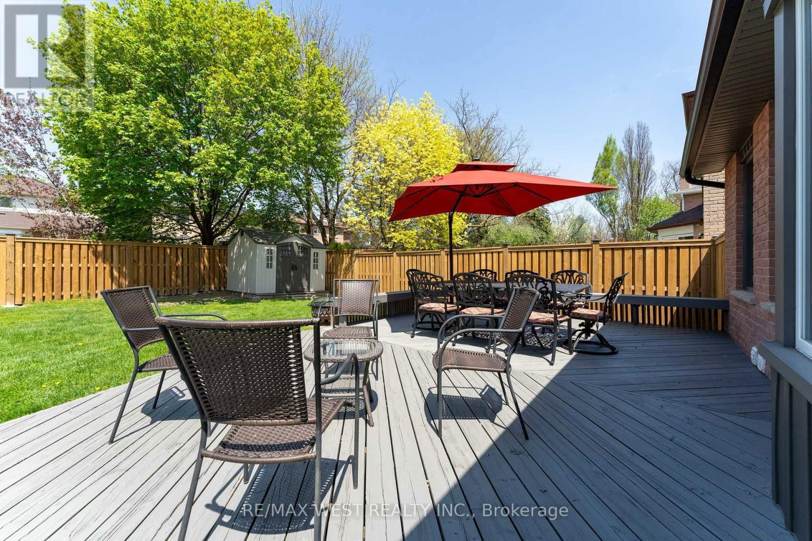 226 AUSTIN DRIVE Image 43