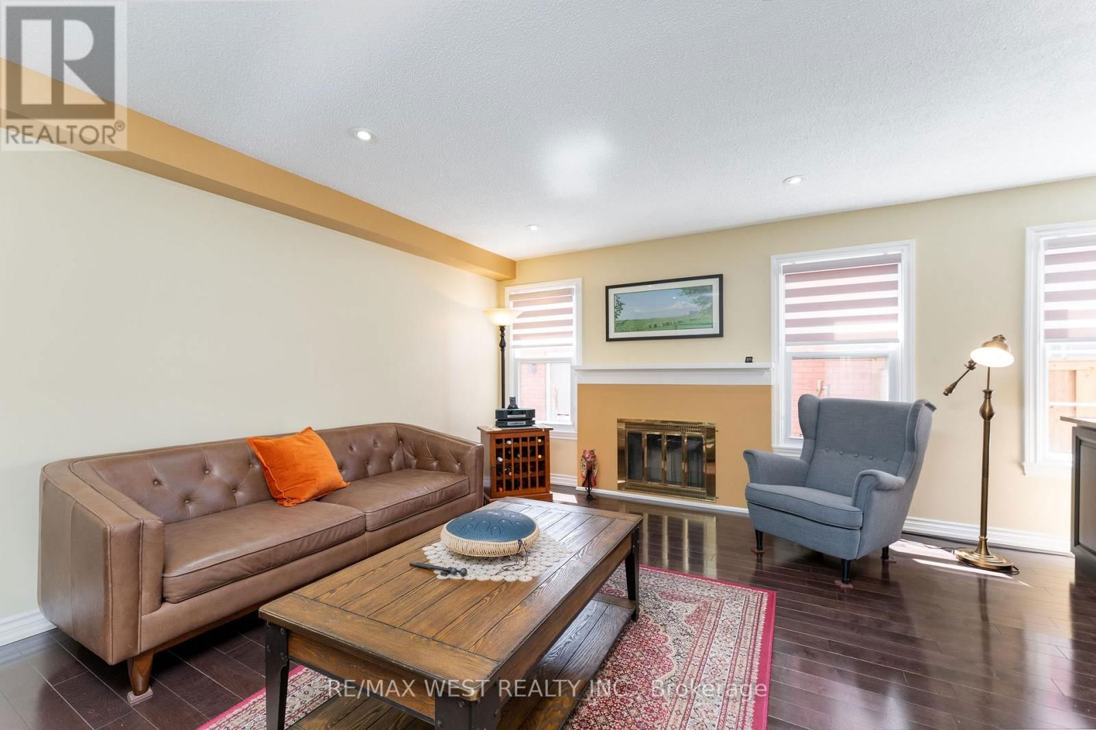 226 AUSTIN DRIVE Image 8