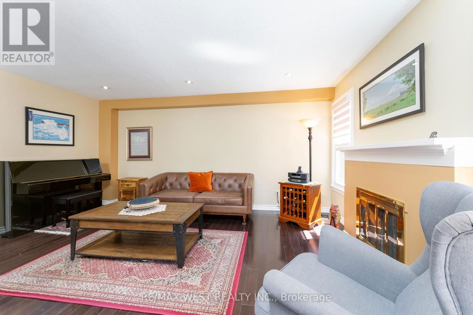 226 AUSTIN DRIVE Image 9