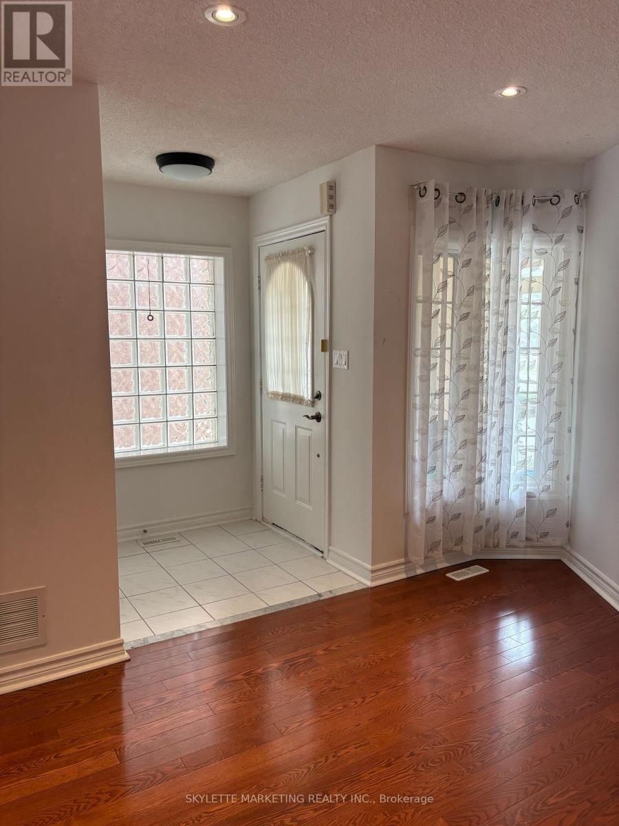 307 MILLIKEN MEADOW DRIVE Image 2
