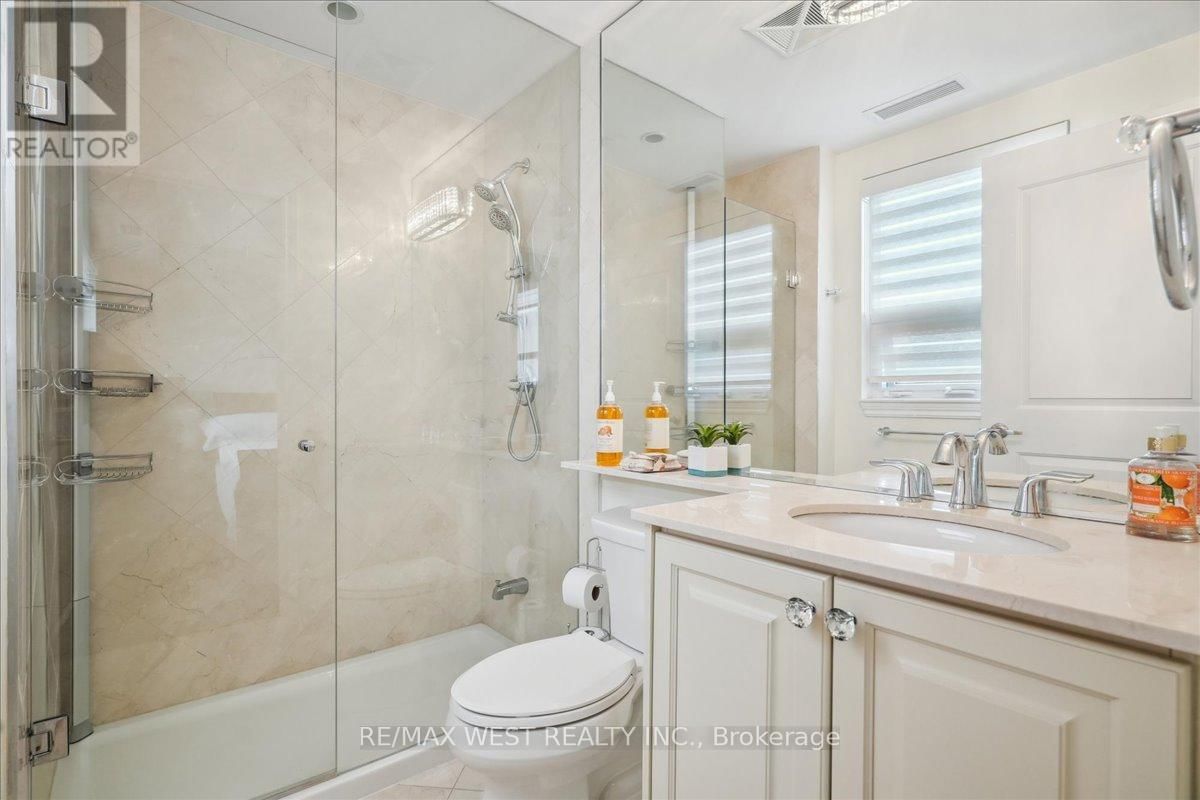 405 - 9255 JANE STREET Image 6