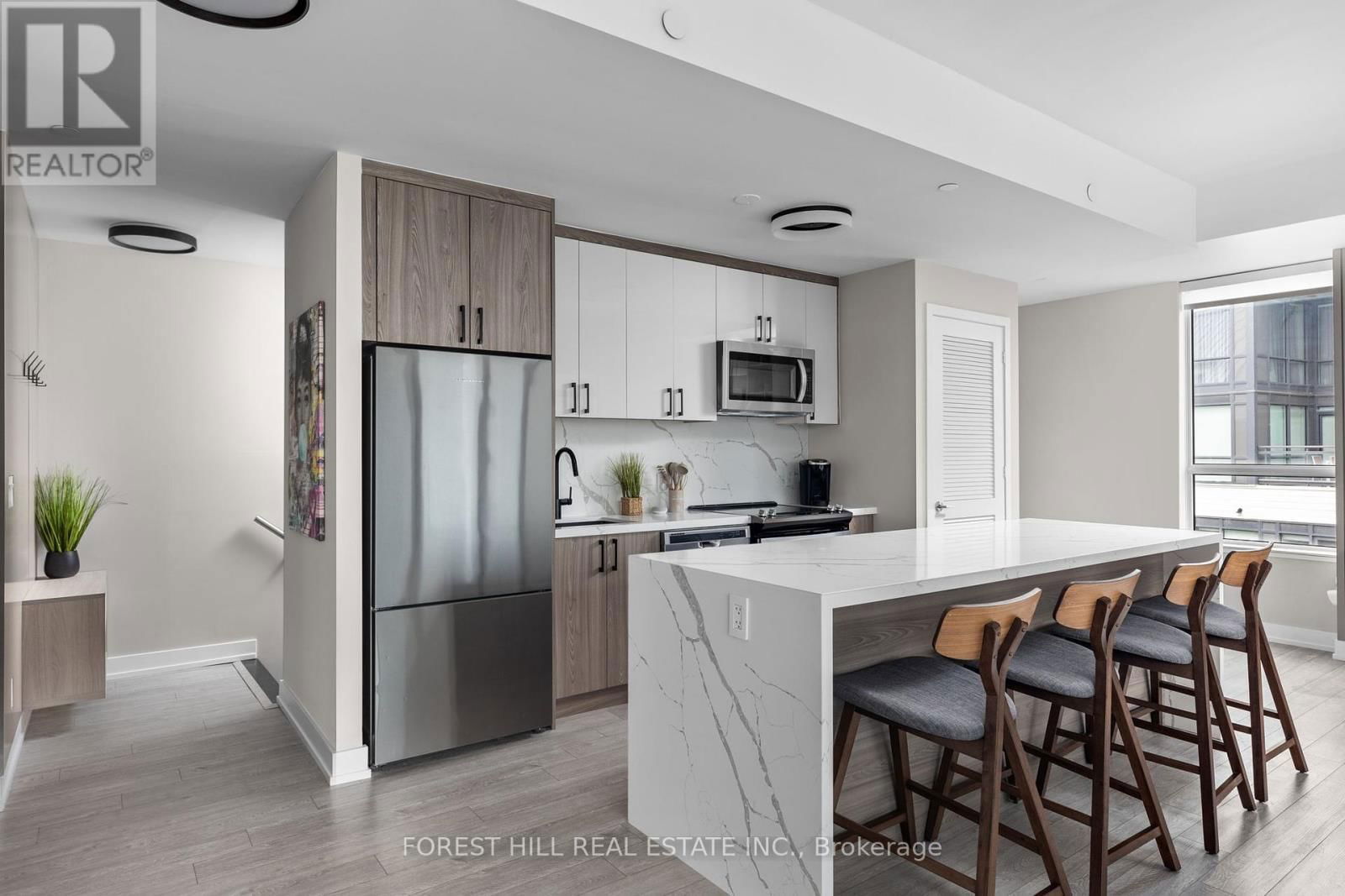 110 - 317 BROWARD WAY Image 6