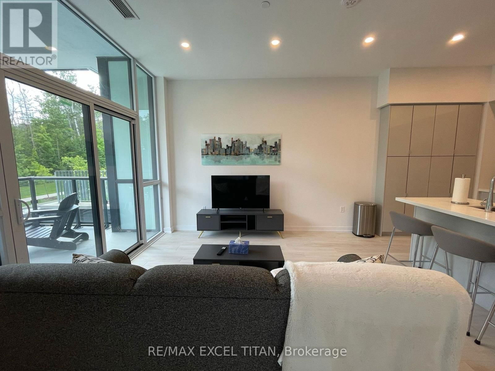 140 - 415 SEA RAY AVENUE NORTH Image 3
