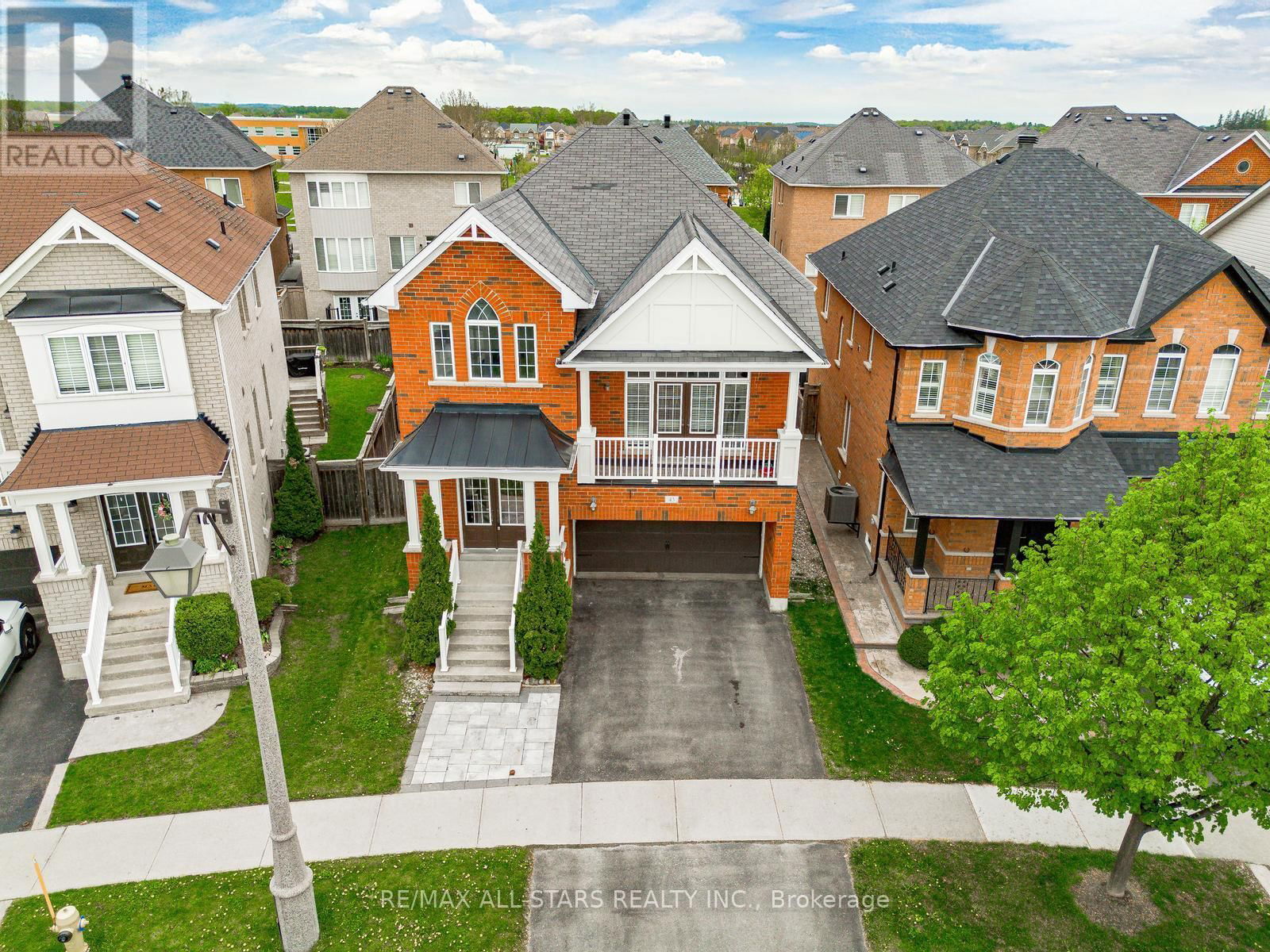 43 HORSEDREAMER LANE Image 1