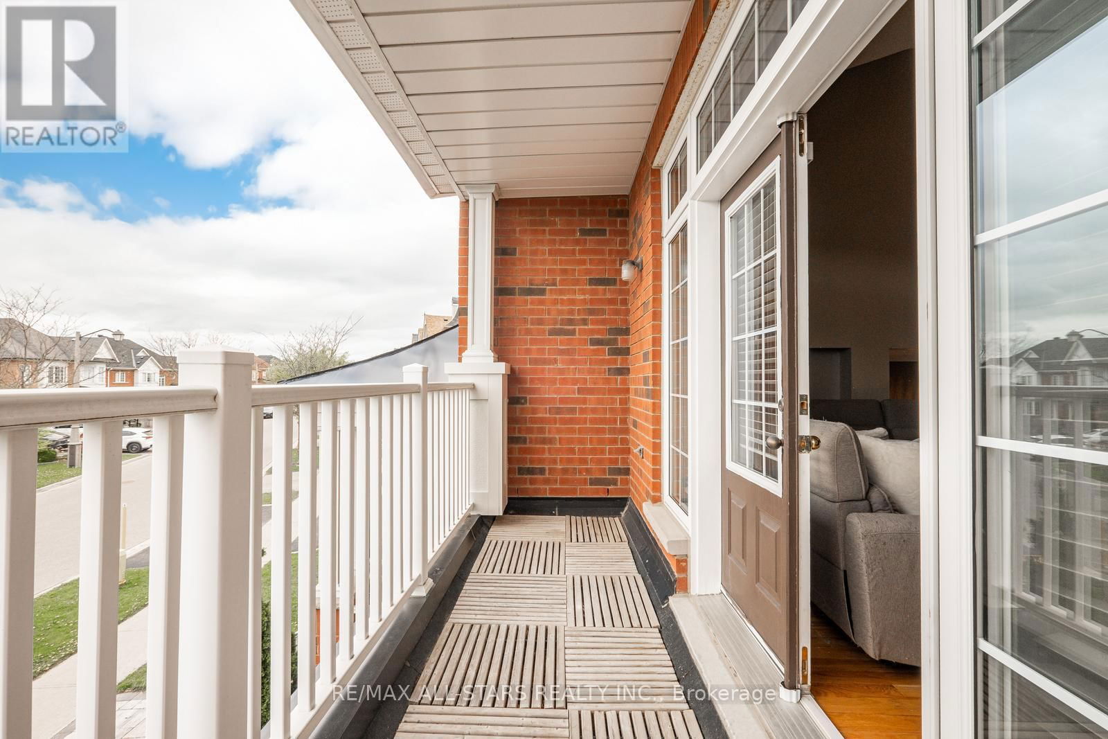 43 HORSEDREAMER LANE Image 23