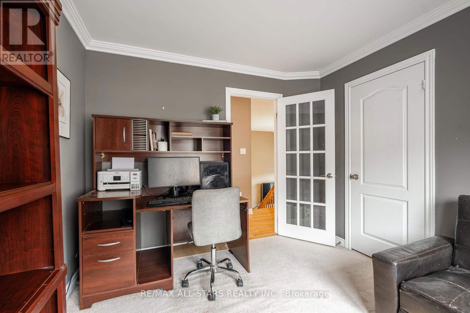 43 HORSEDREAMER LANE Image 36