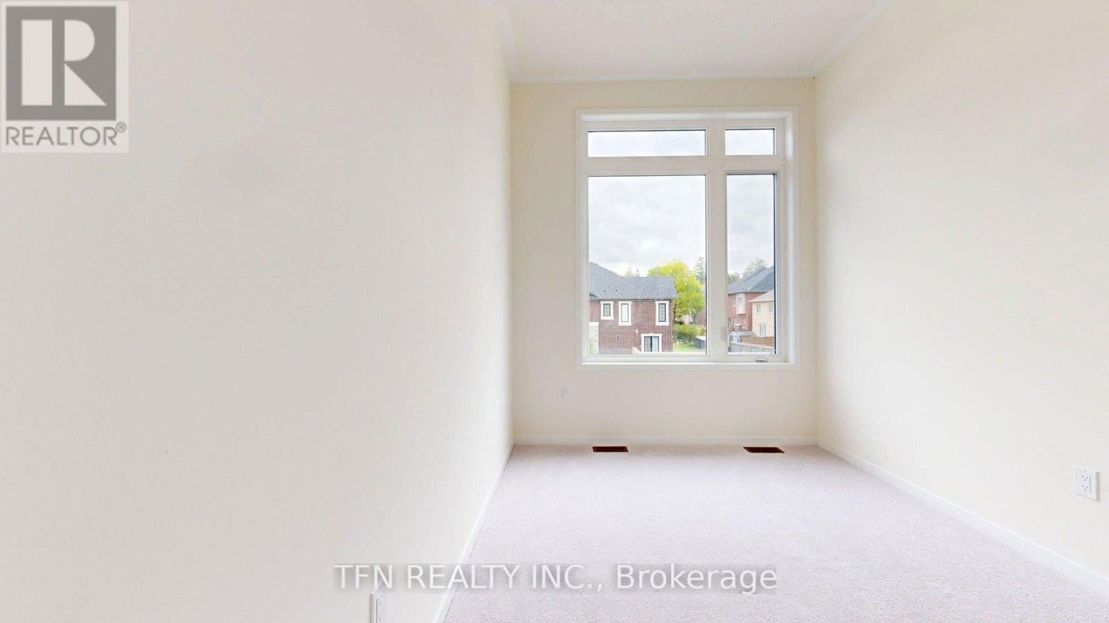 235 GRAND TRUNK AVENUE Image 12