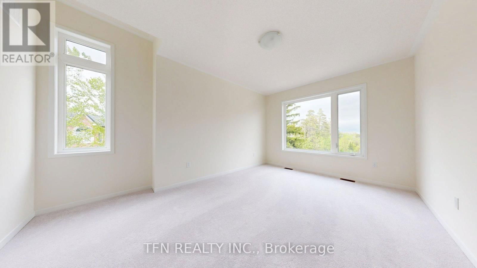 235 GRAND TRUNK AVENUE Image 16
