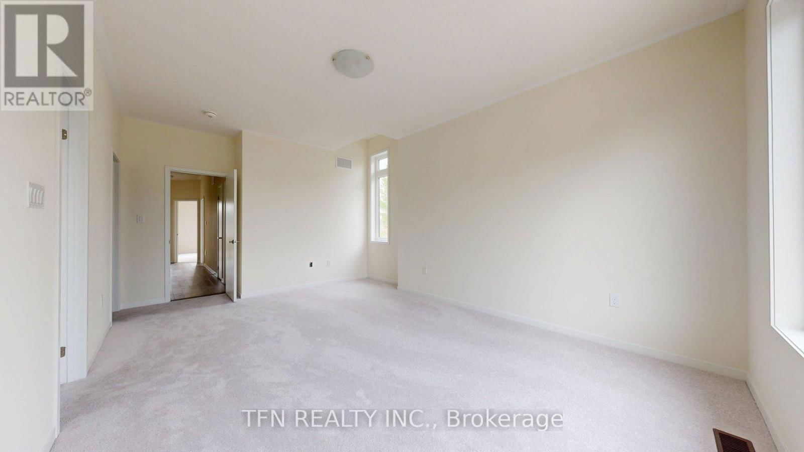 235 GRAND TRUNK AVENUE Image 21