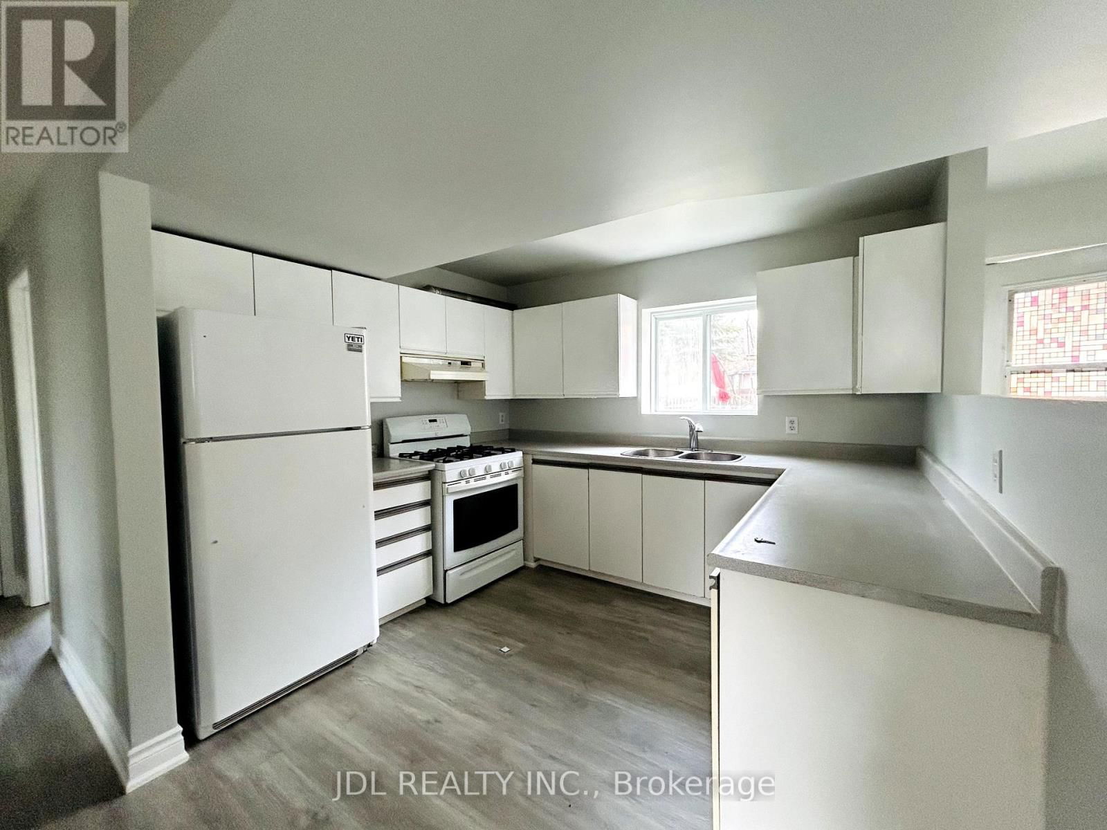 Unit 2 - 212 WAYS BAY DRIVE Image 15