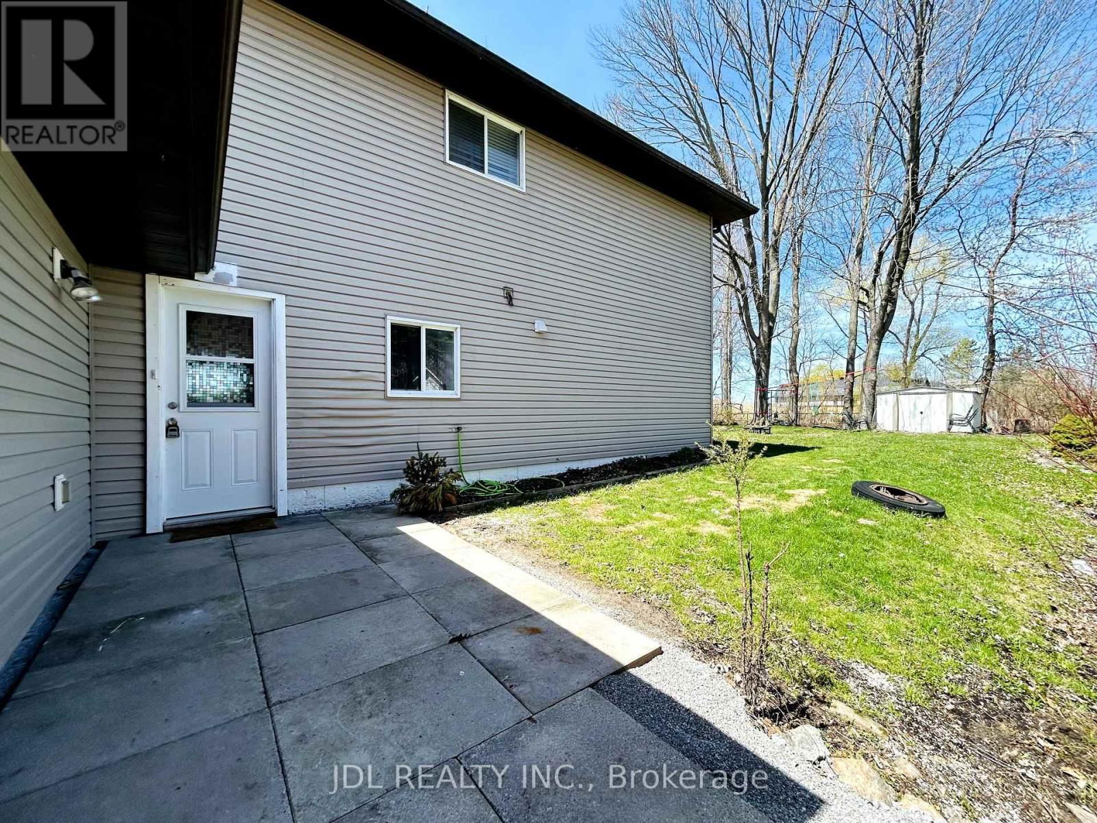 Unit 2 - 212 WAYS BAY DRIVE Image 7