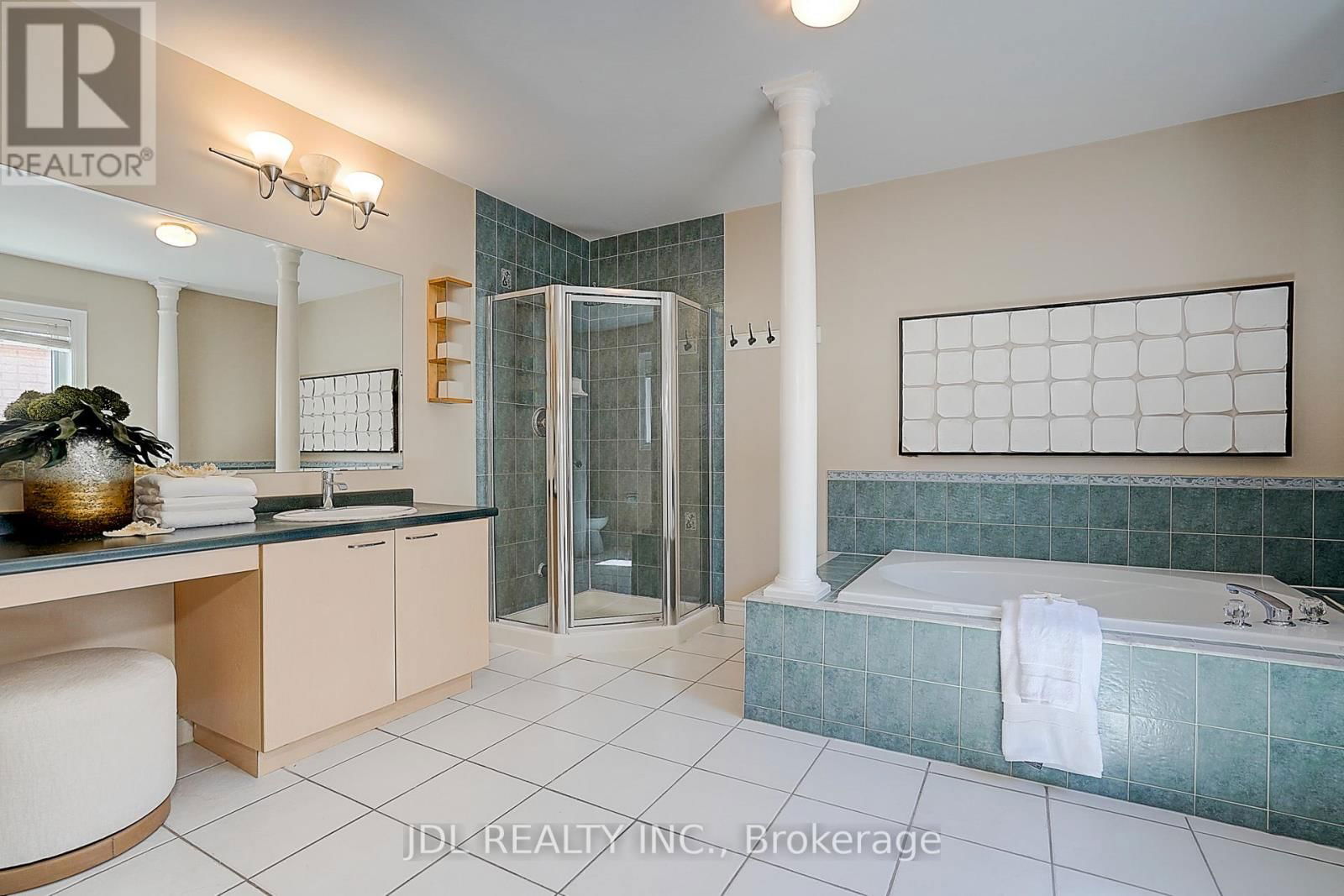 28 EMERY HILL BOULEVARD Image 31