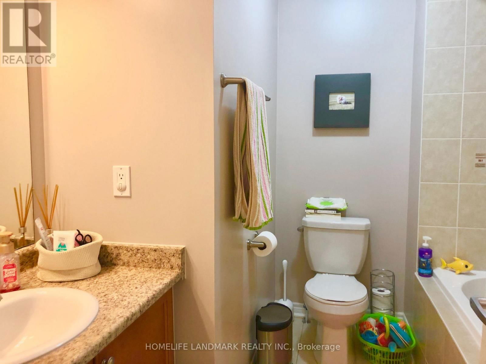 10683 WOODBINE AVENUE Image 16