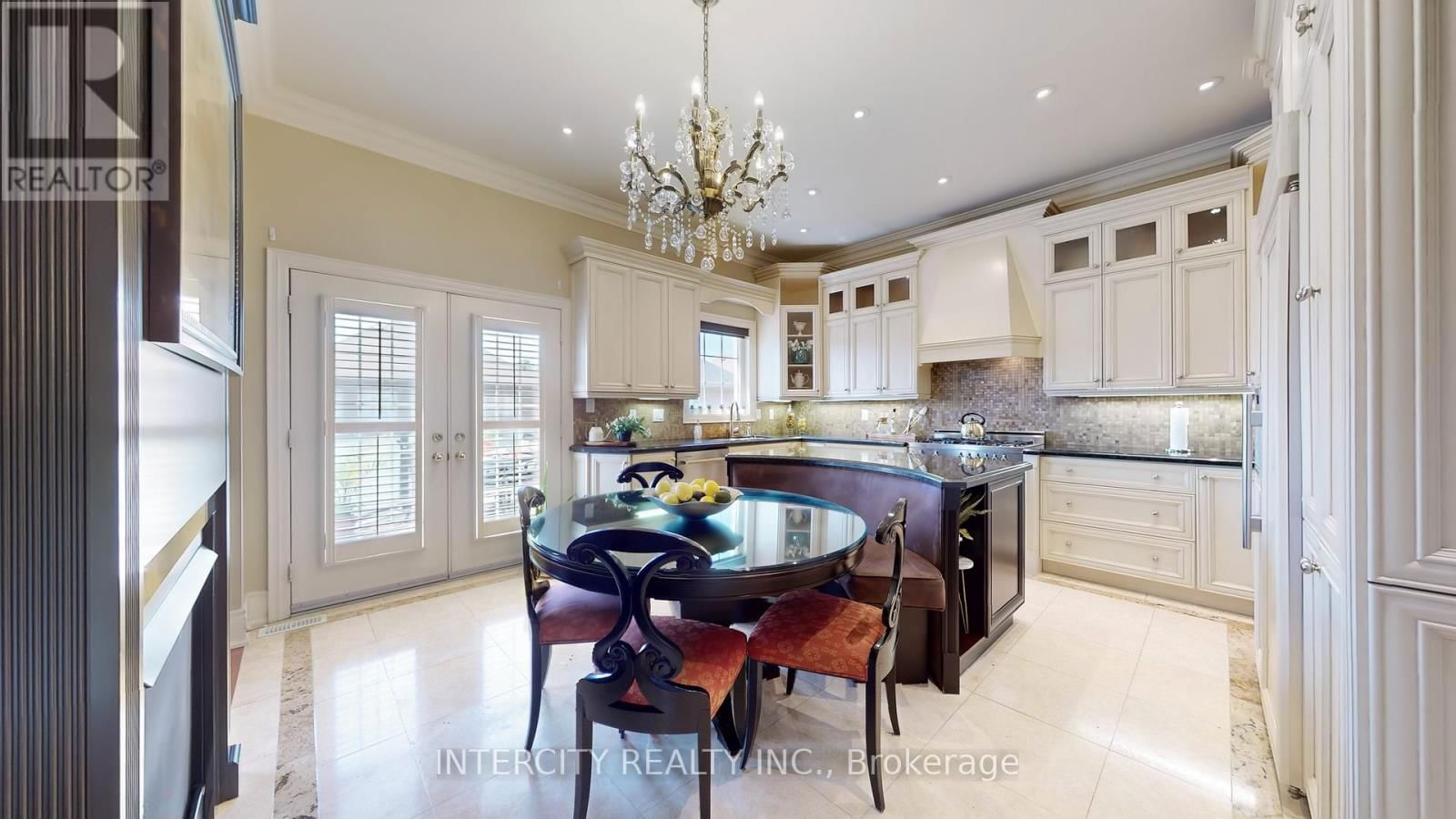 32 ALLISON ANN WAY Image 14
