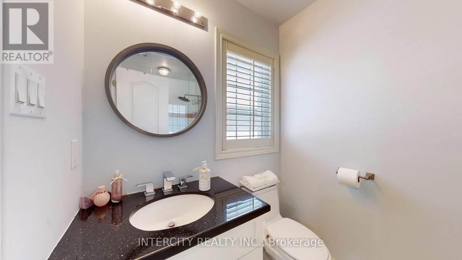 32 ALLISON ANN WAY Image 28