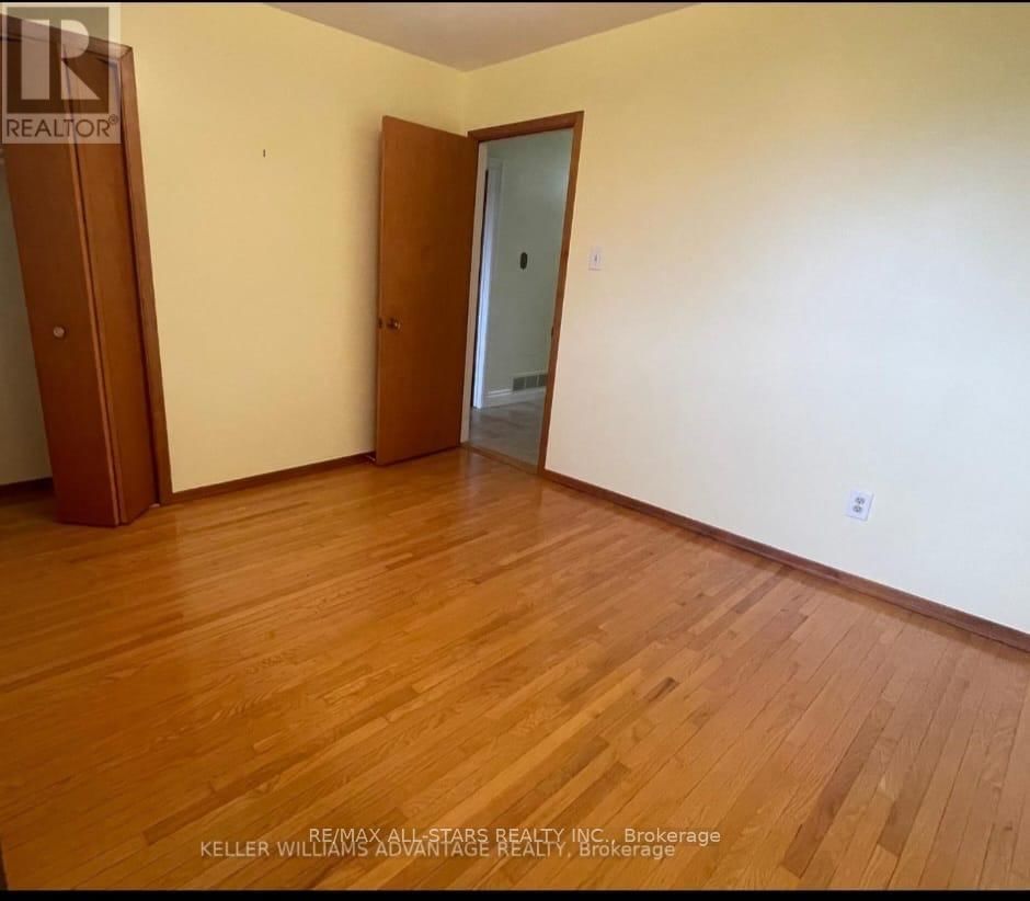 Main Floor - 272 STOUFFER STREET Image 10