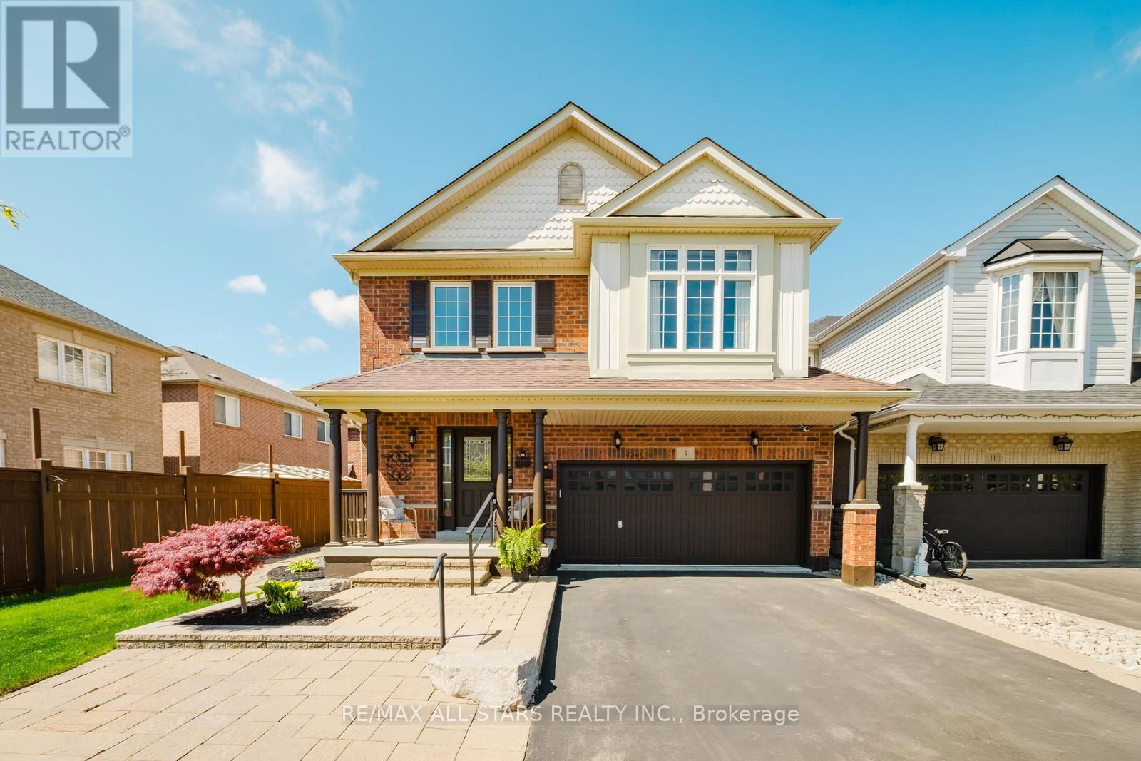 3 RICHARD COULSON CRESCENT Image 1
