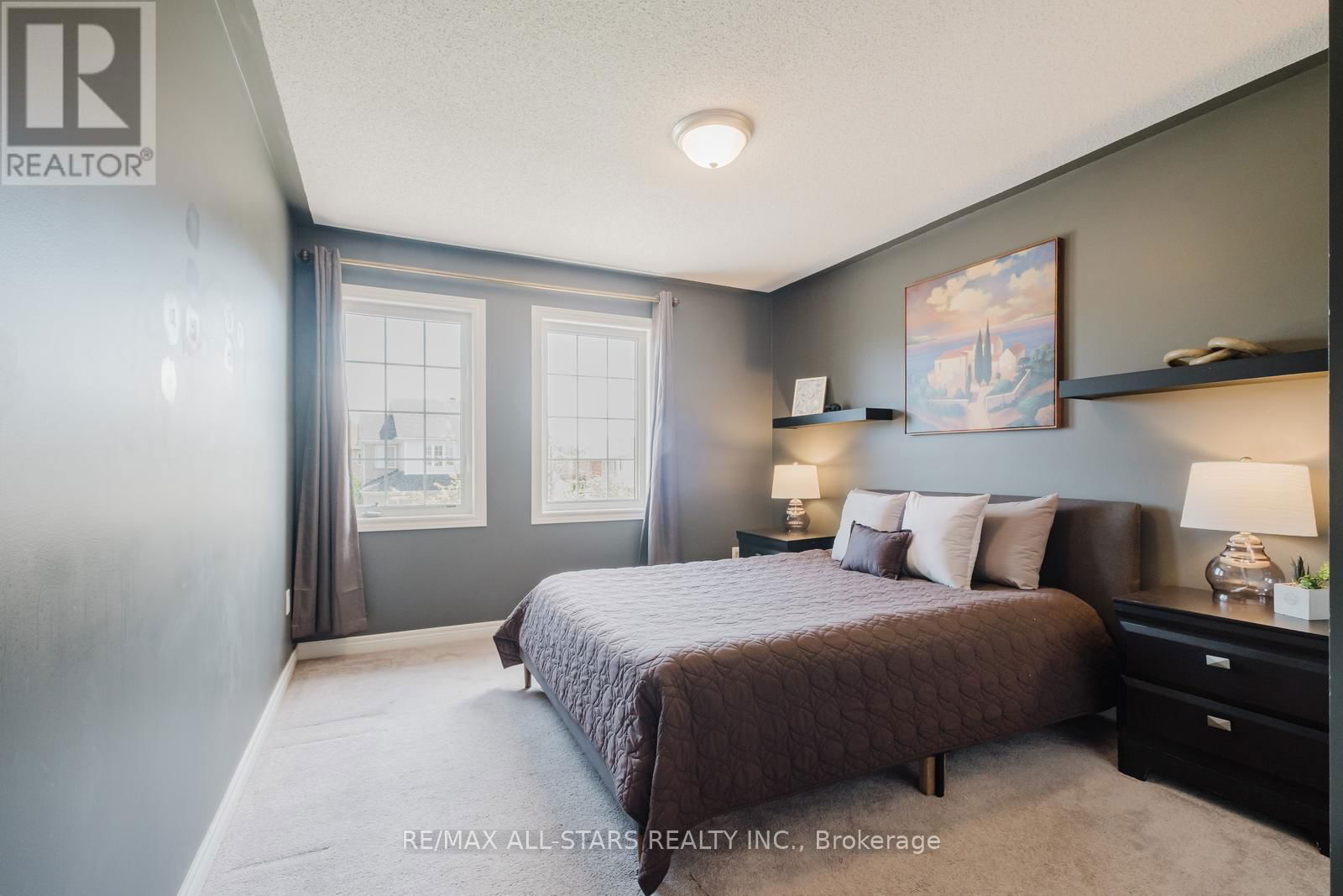3 RICHARD COULSON CRESCENT Image 21