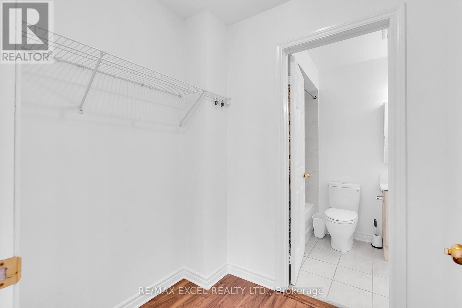 16 - 23 ST MORITZ WAY Image 18