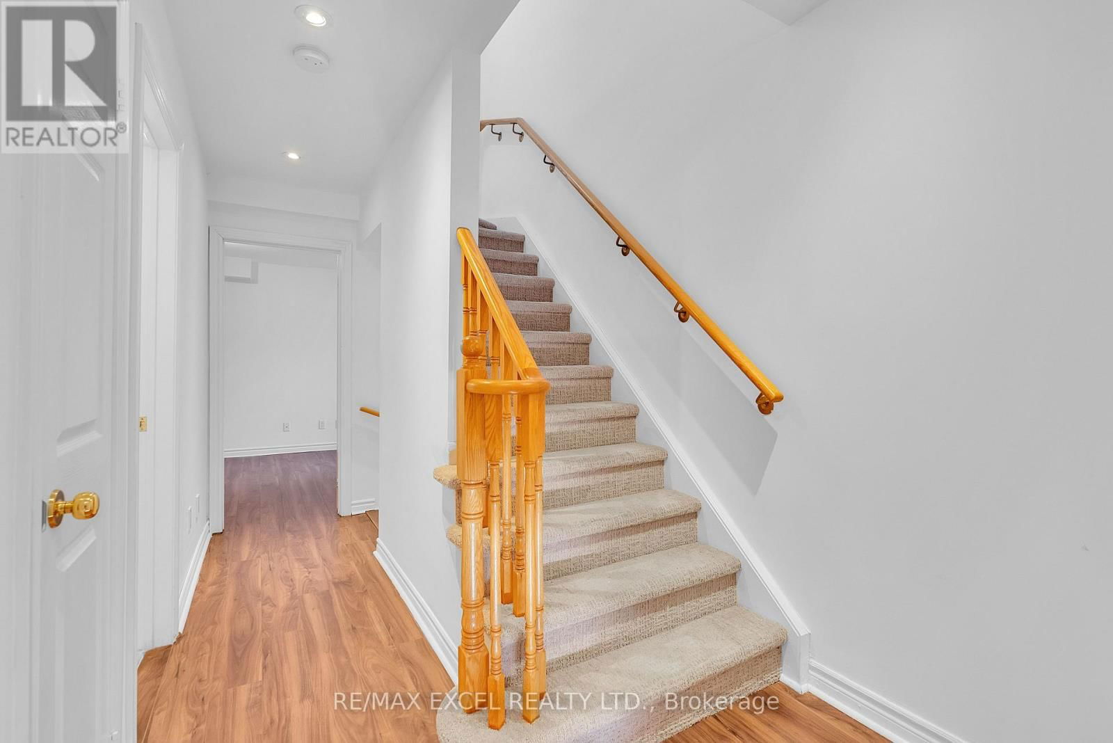 16 - 23 ST MORITZ WAY Image 19
