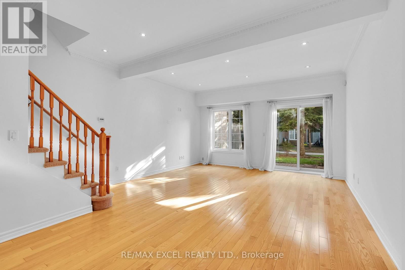 16 - 23 ST MORITZ WAY Image 2
