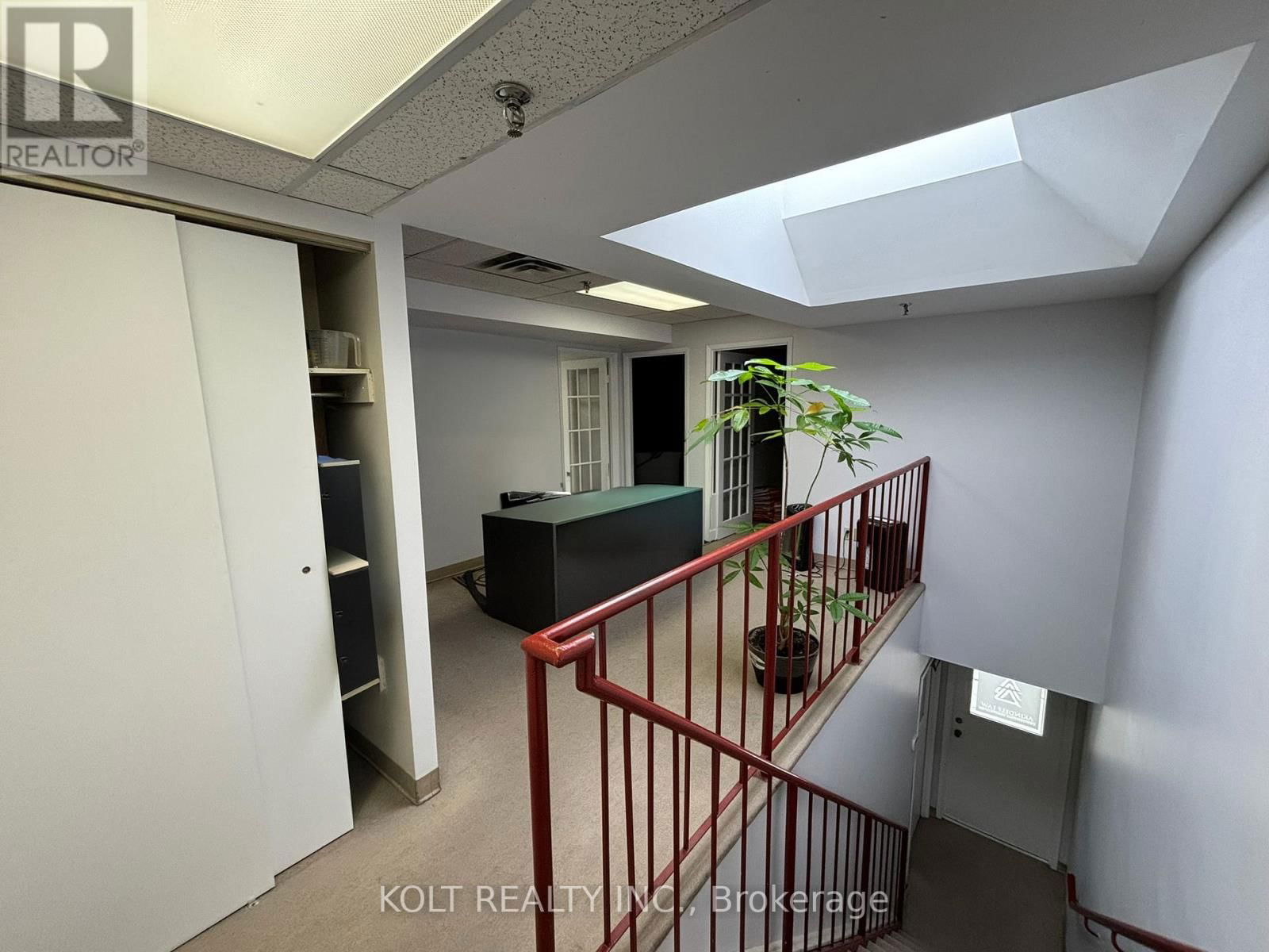 G11 - 2750 14TH AVENUE Image 11