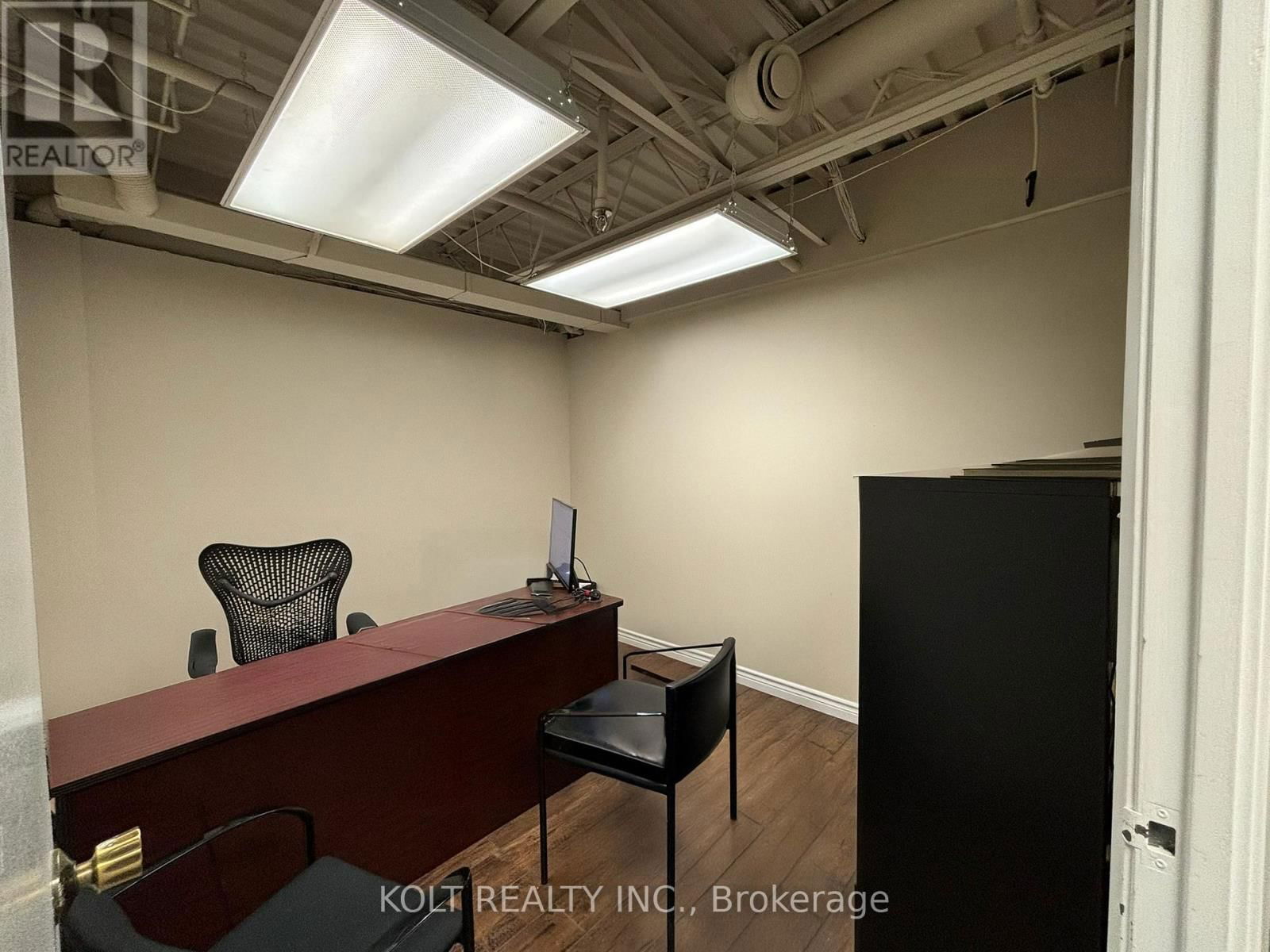 G11 - 2750 14TH AVENUE Image 6