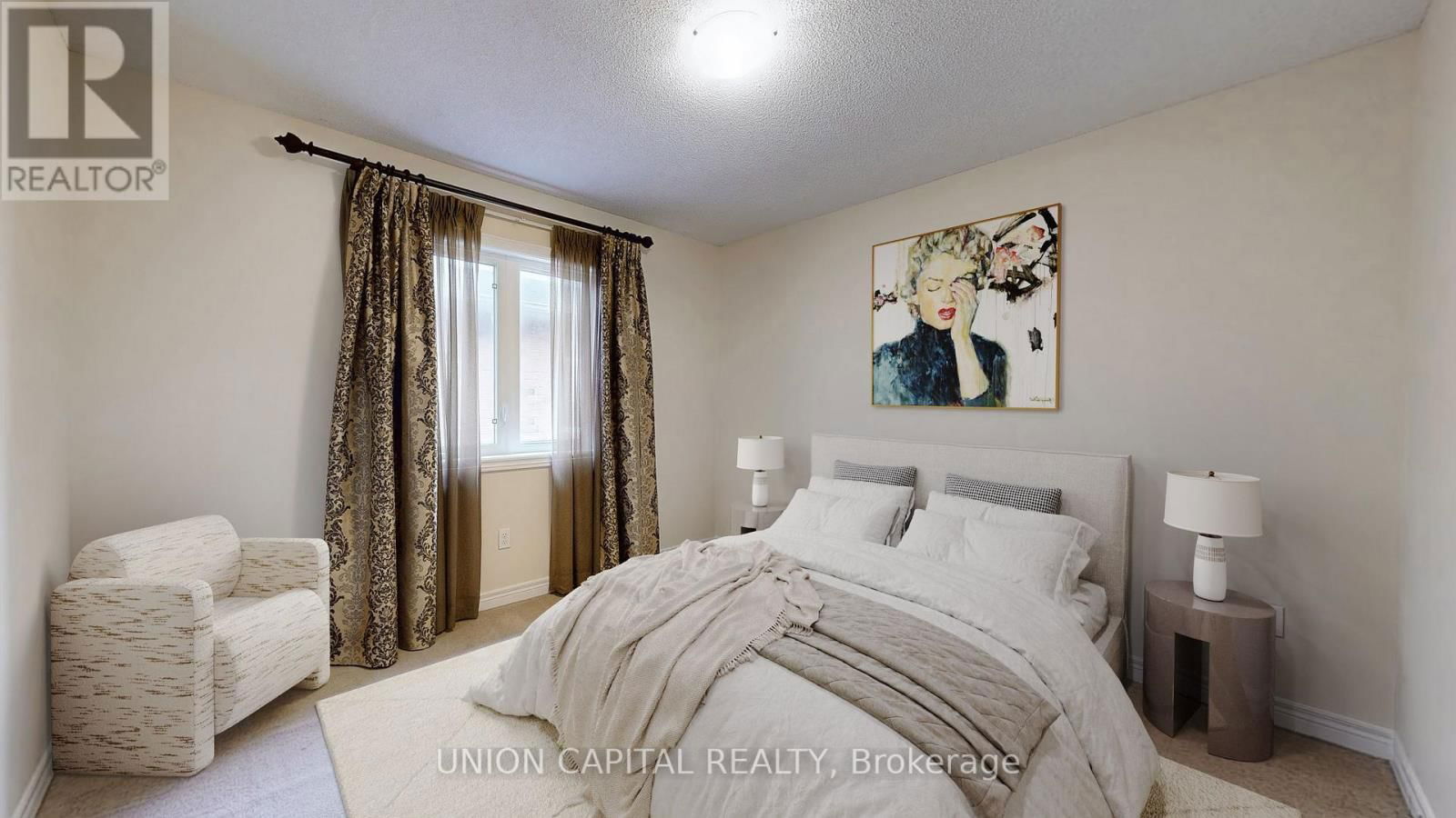 28 SILKGROVE TERRACE Image 18