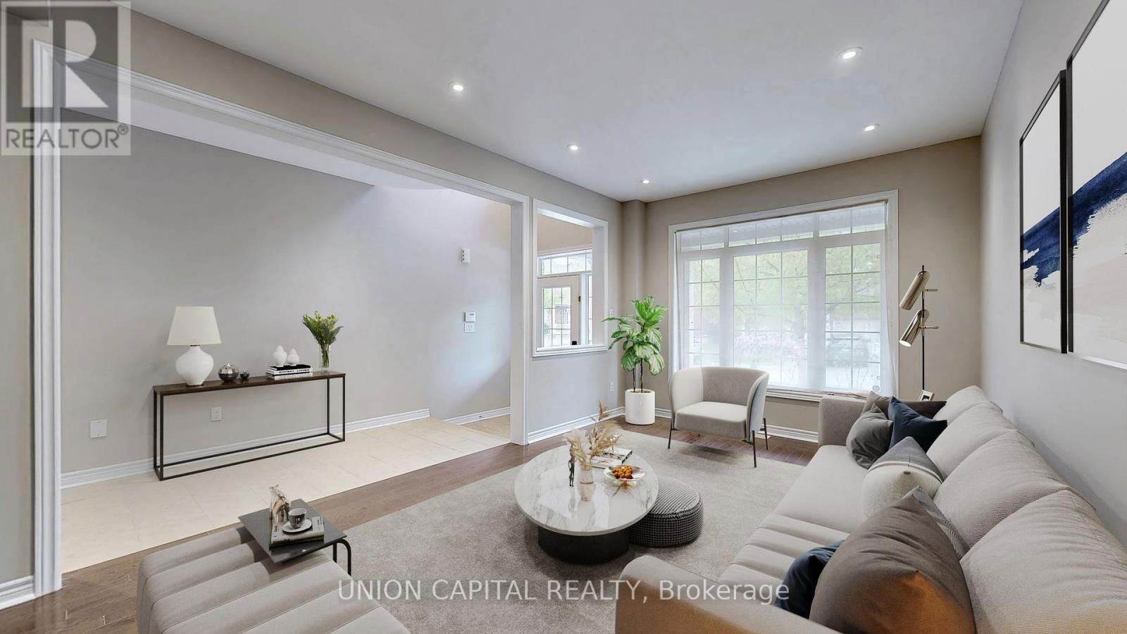 28 SILKGROVE TERRACE Image 2