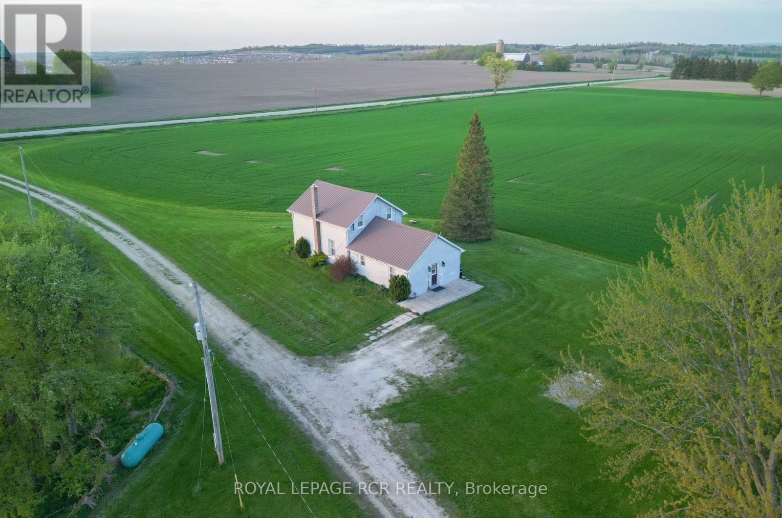 6049 13TH LINE Image 5