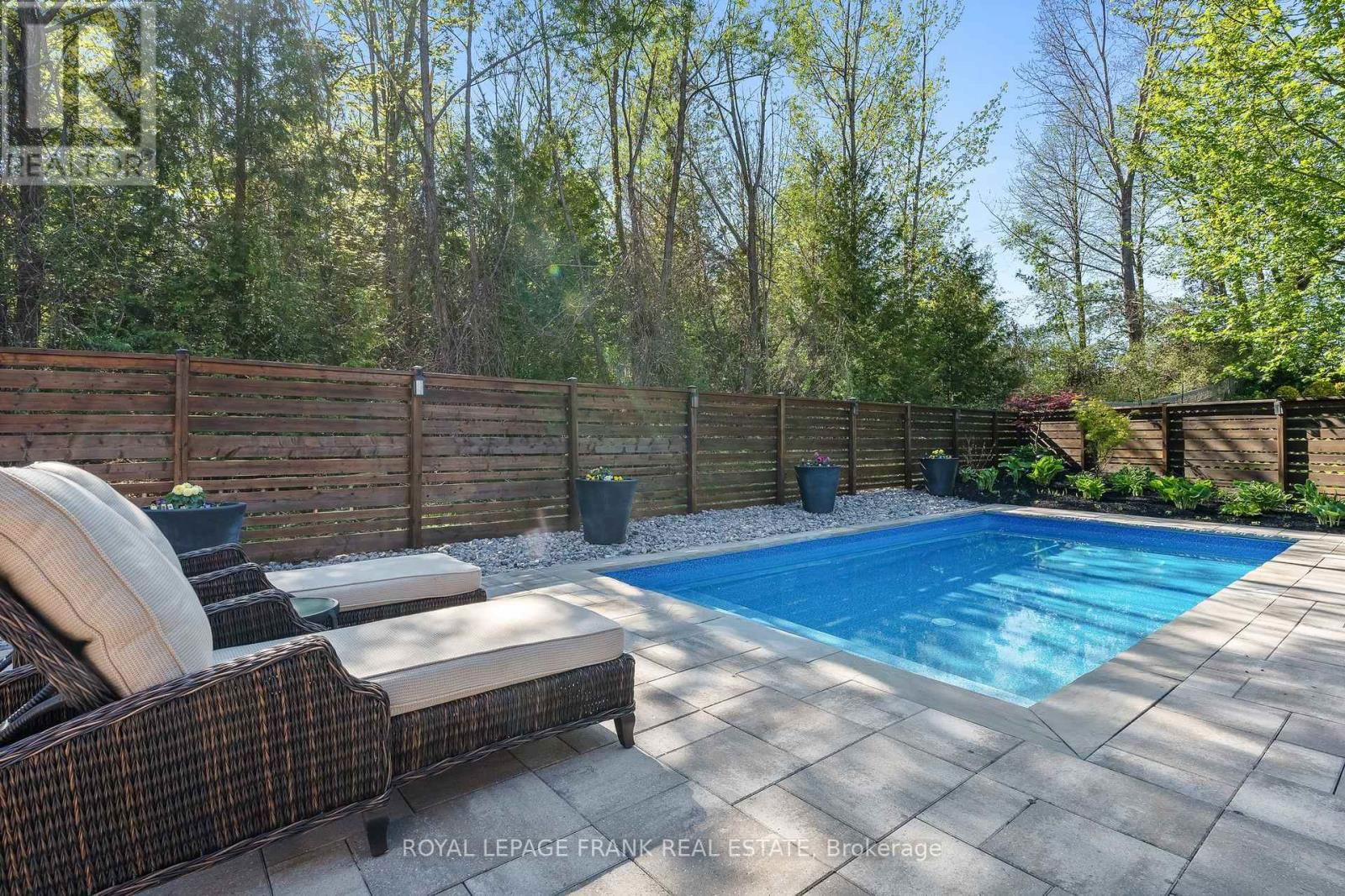 20 GALLOWAY CRESCENT Image 36