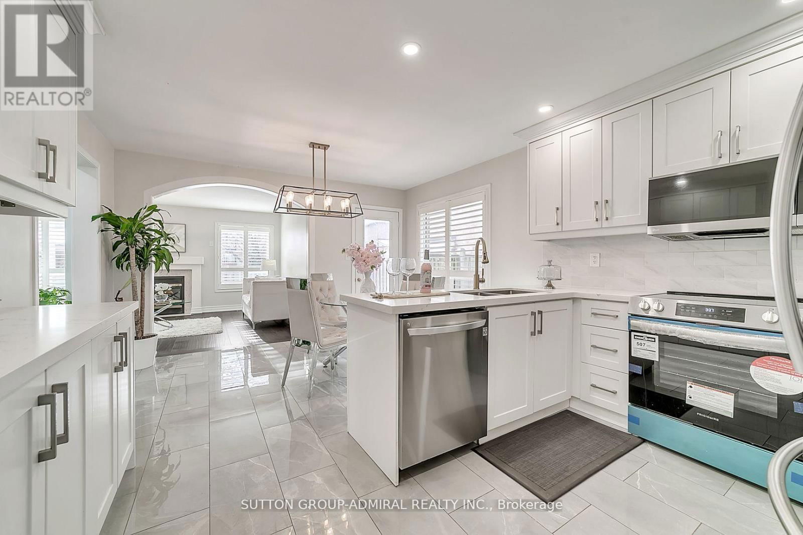 29 ALOE AVENUE Image 16