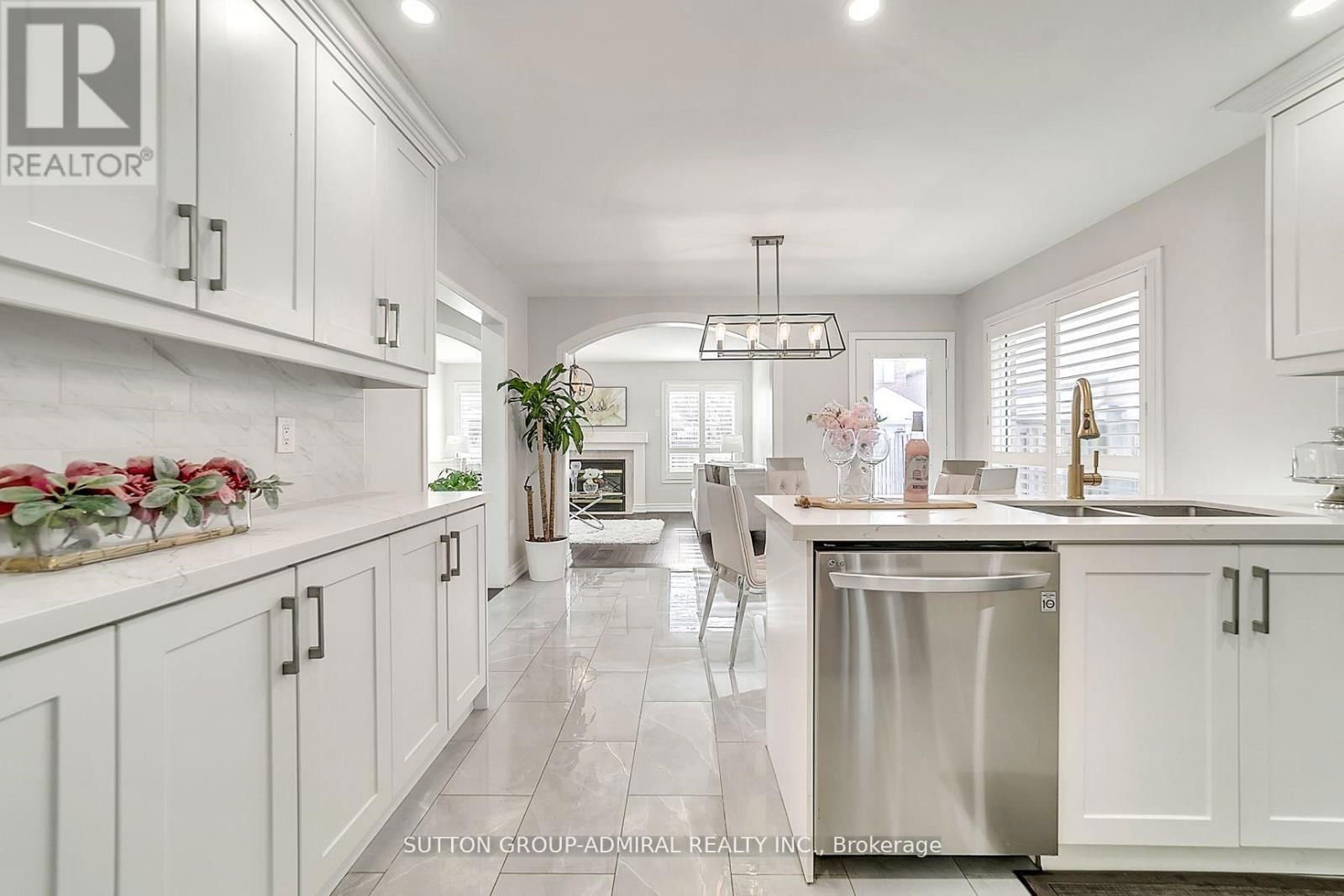 29 ALOE AVENUE Image 17