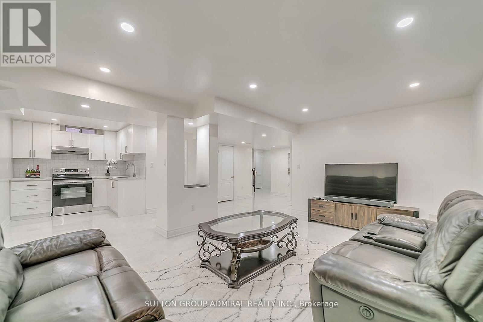 29 ALOE AVENUE Image 25