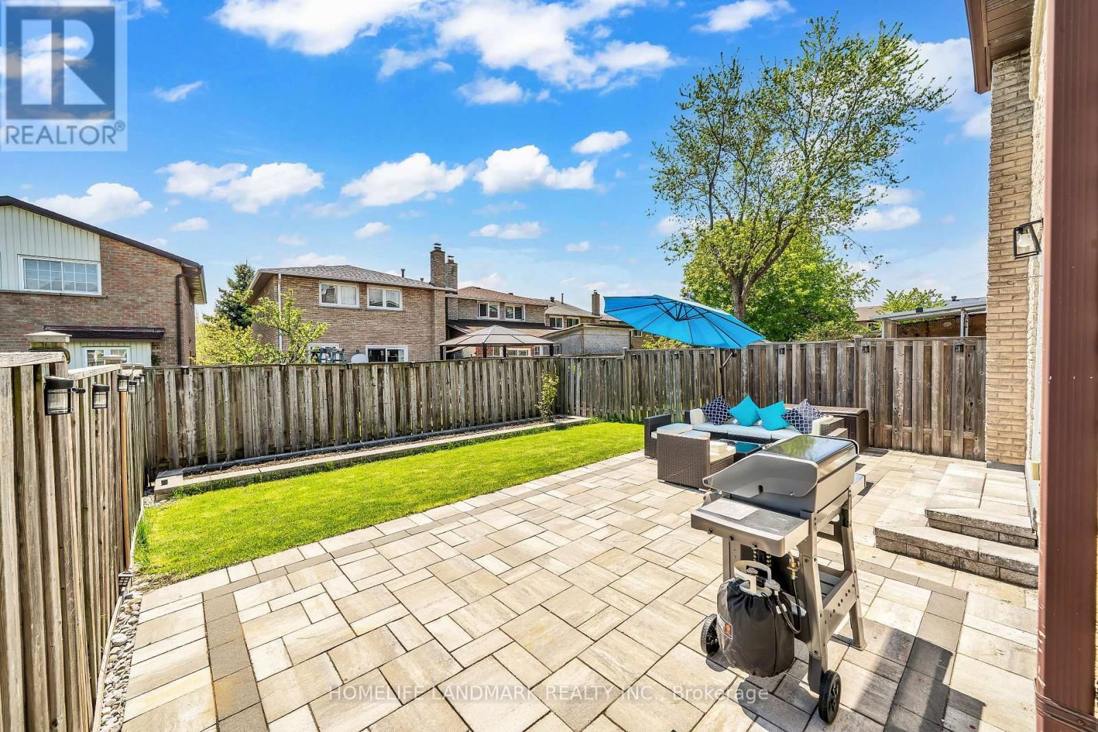 89 UPTON CRESCENT Image 21