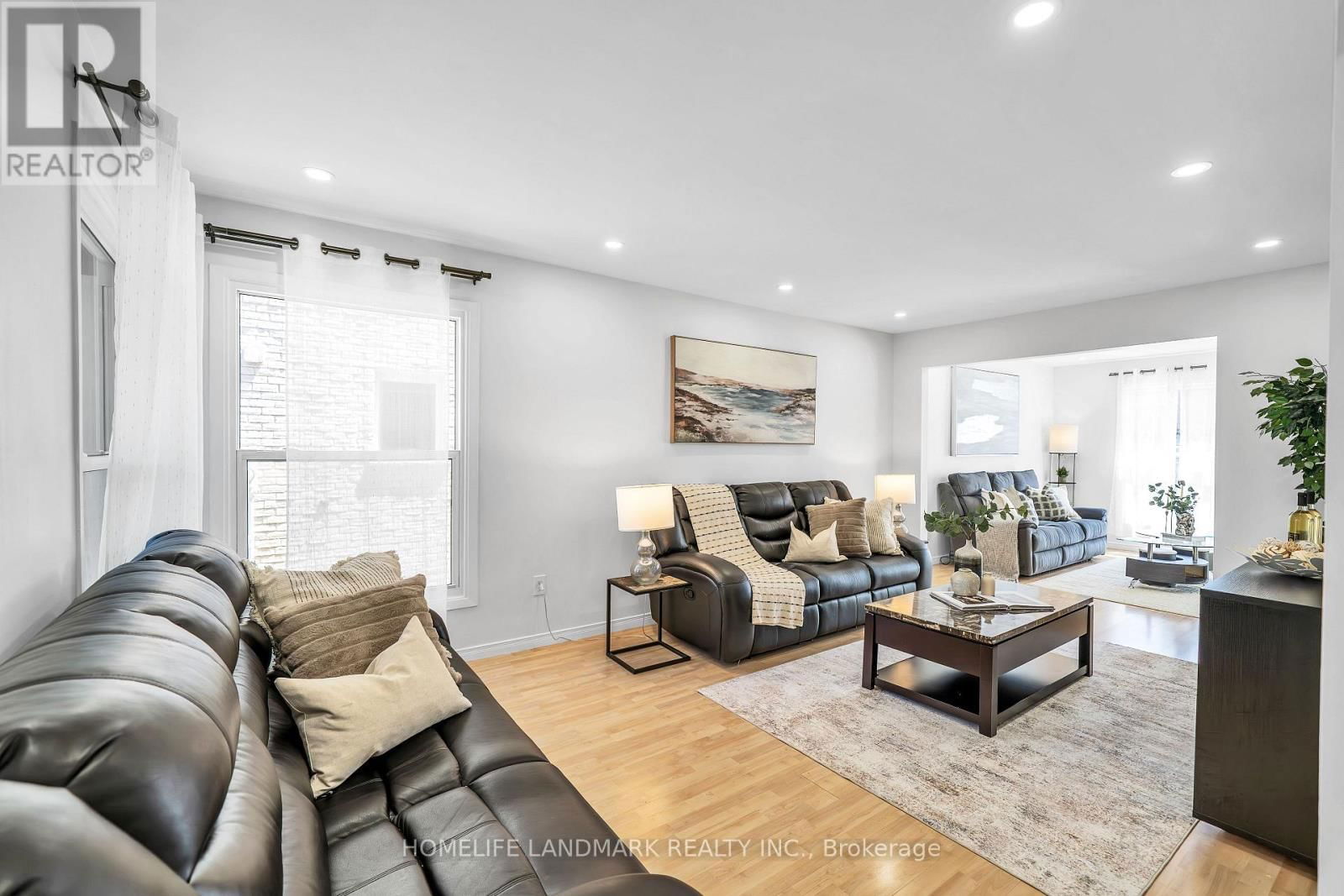 89 UPTON CRESCENT Image 5