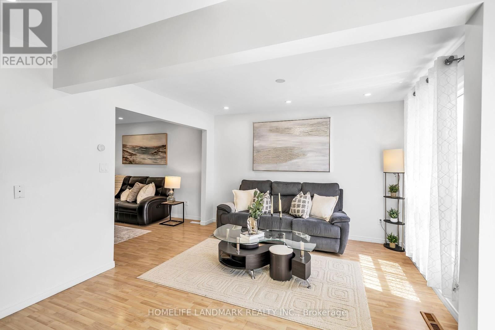 89 UPTON CRESCENT Image 9