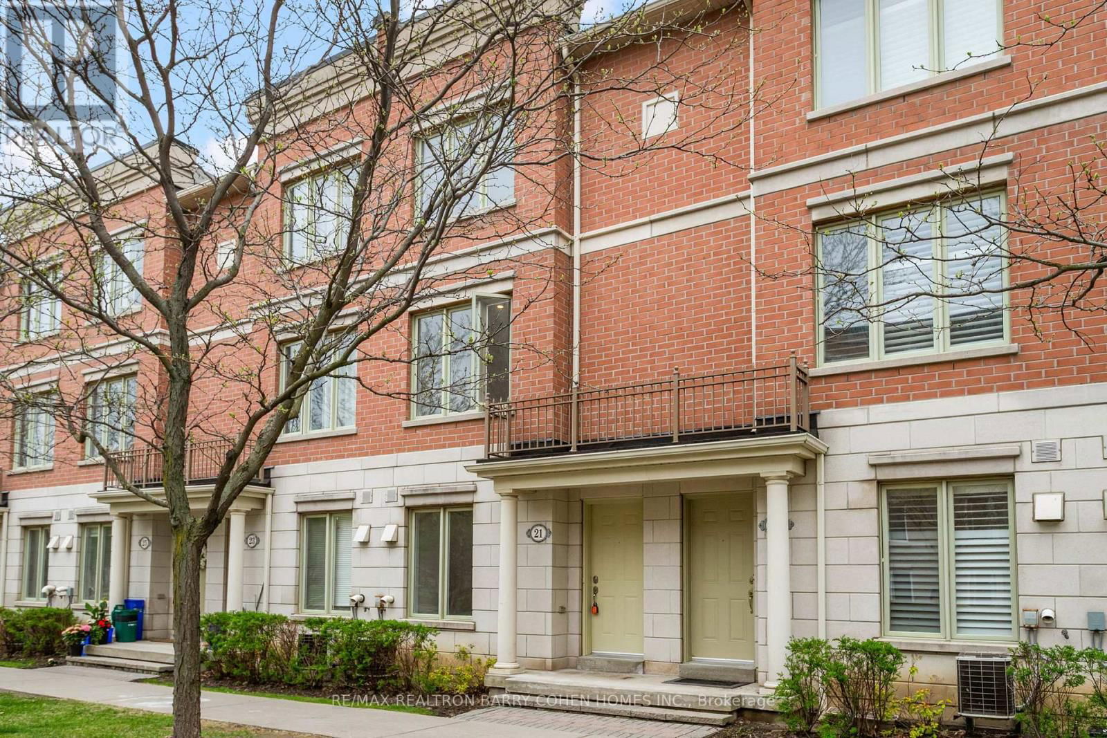 21 - 21 GALLERIA PARKWAY Image 1