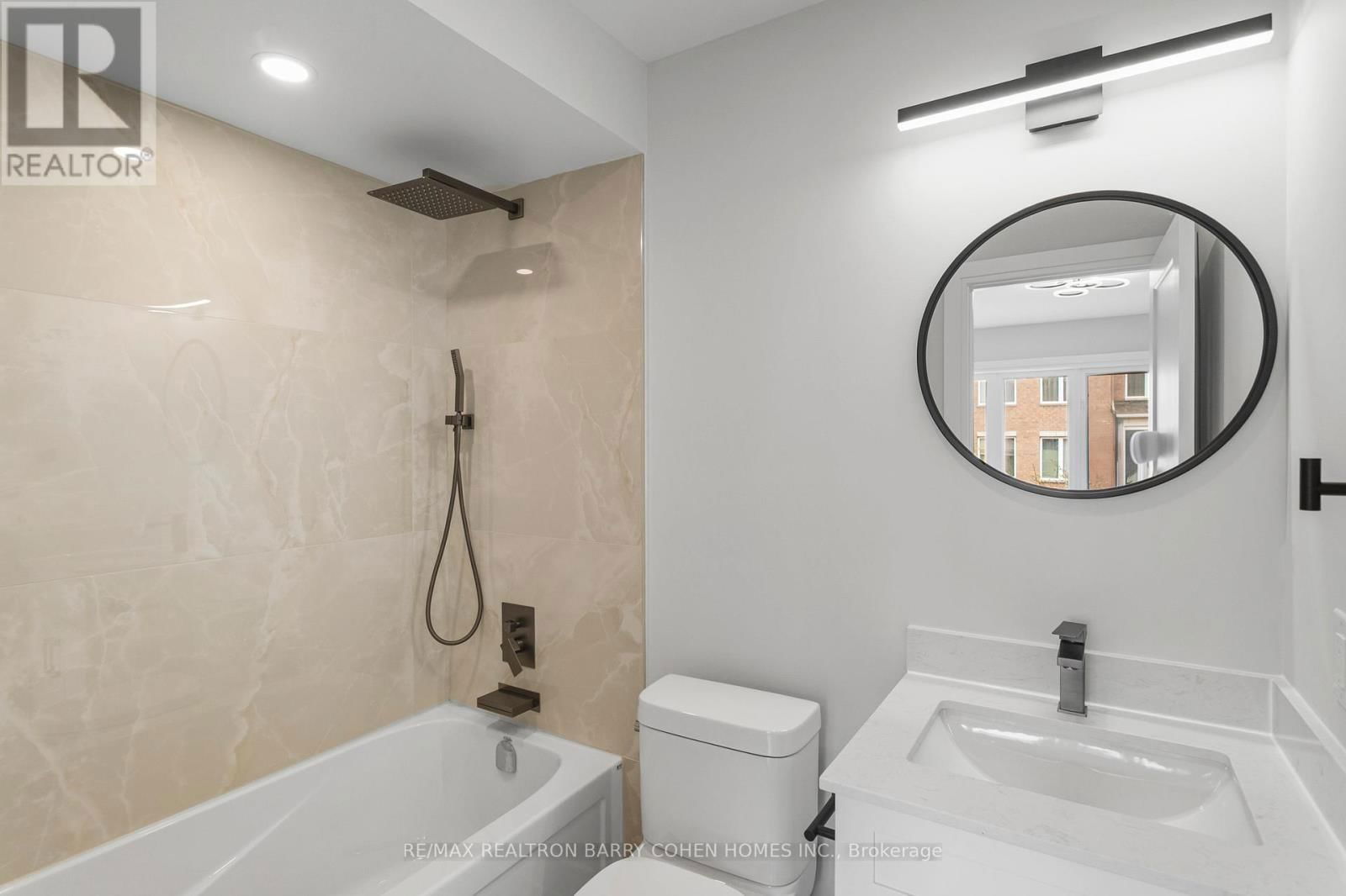 21 - 21 GALLERIA PARKWAY Image 10